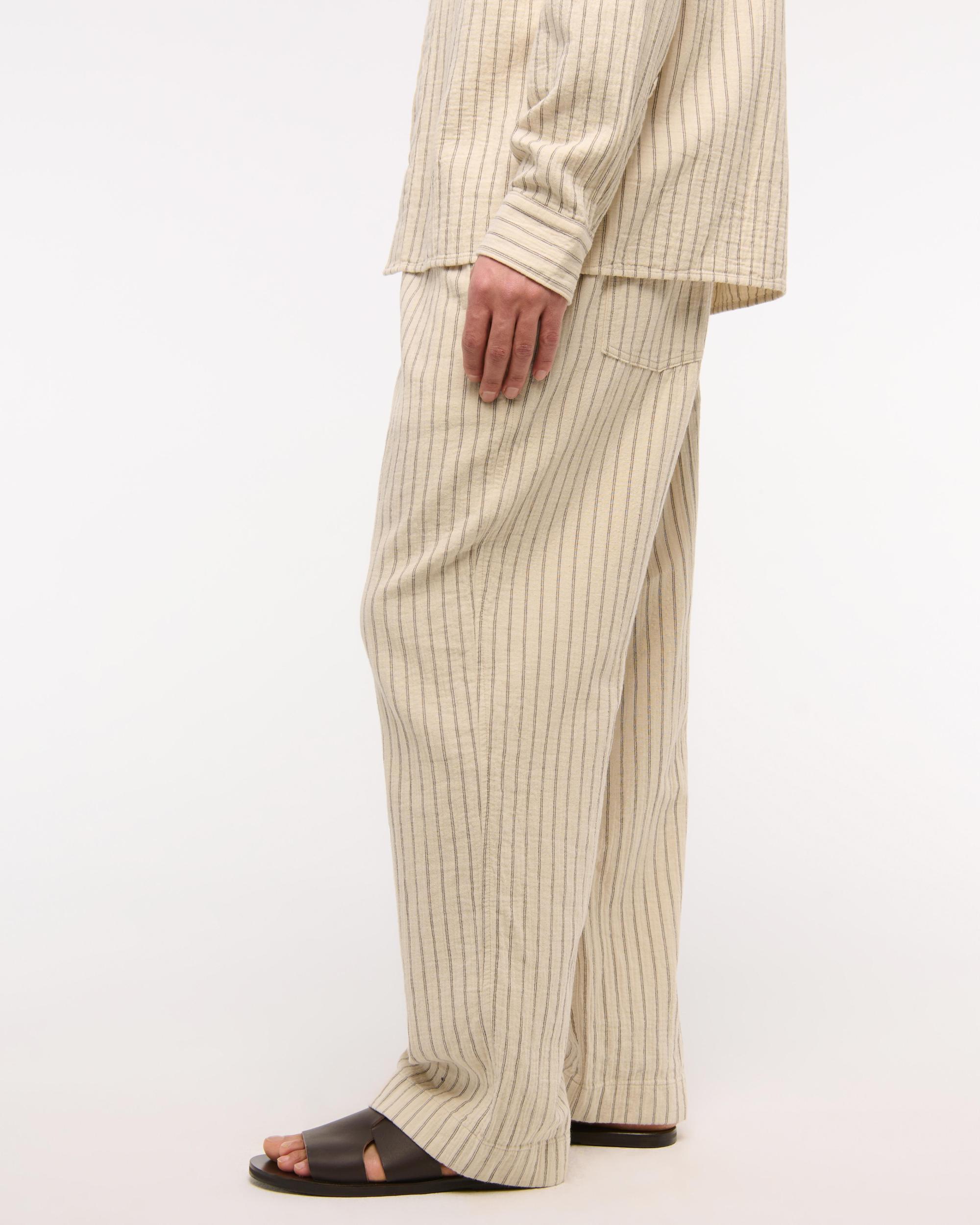 Baggy Breezy Pull-On Pant Product Image