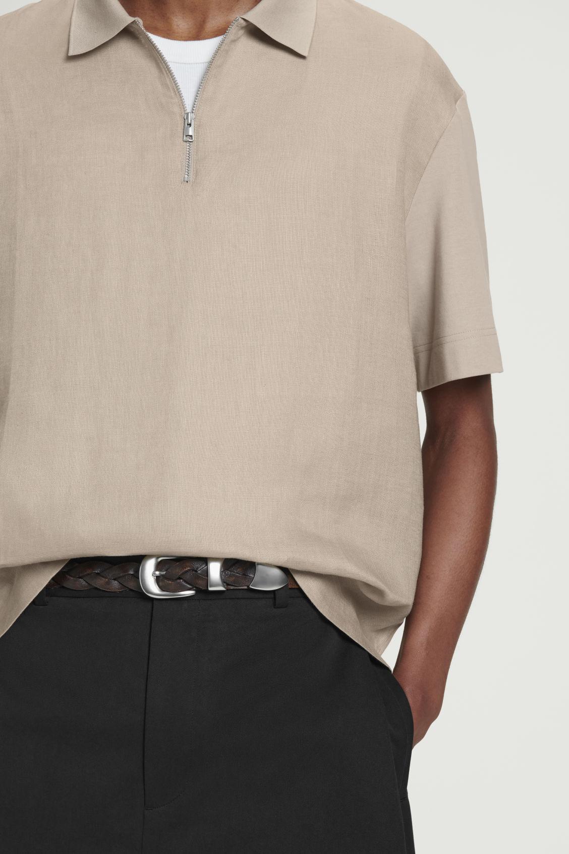 CONTRAST-PANEL LINEN HALF-ZIP POLO SHIRT Product Image