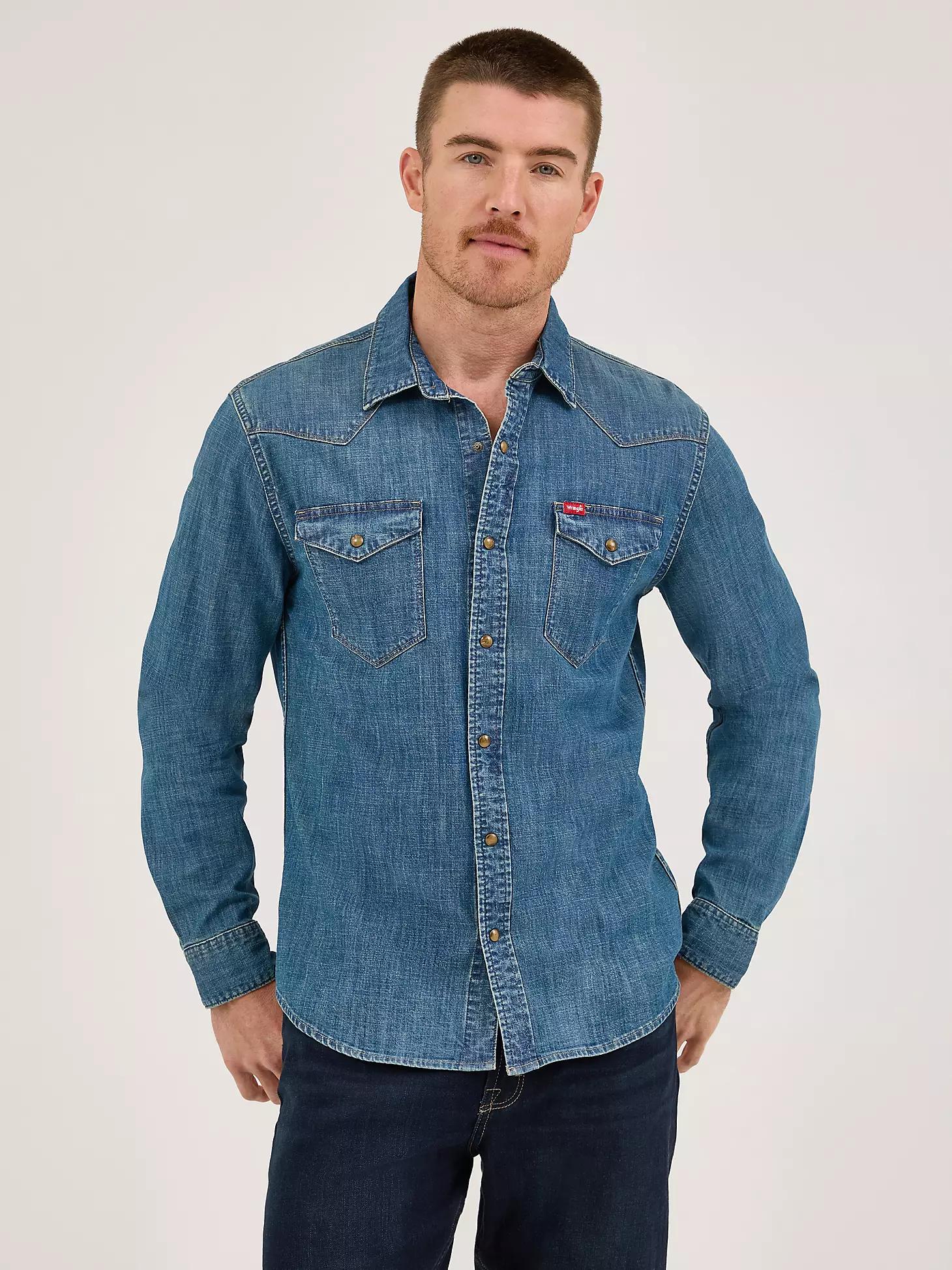 Men's Denim Western Snap Shirt | Men's SHIRTS | Wrangler® Product Image