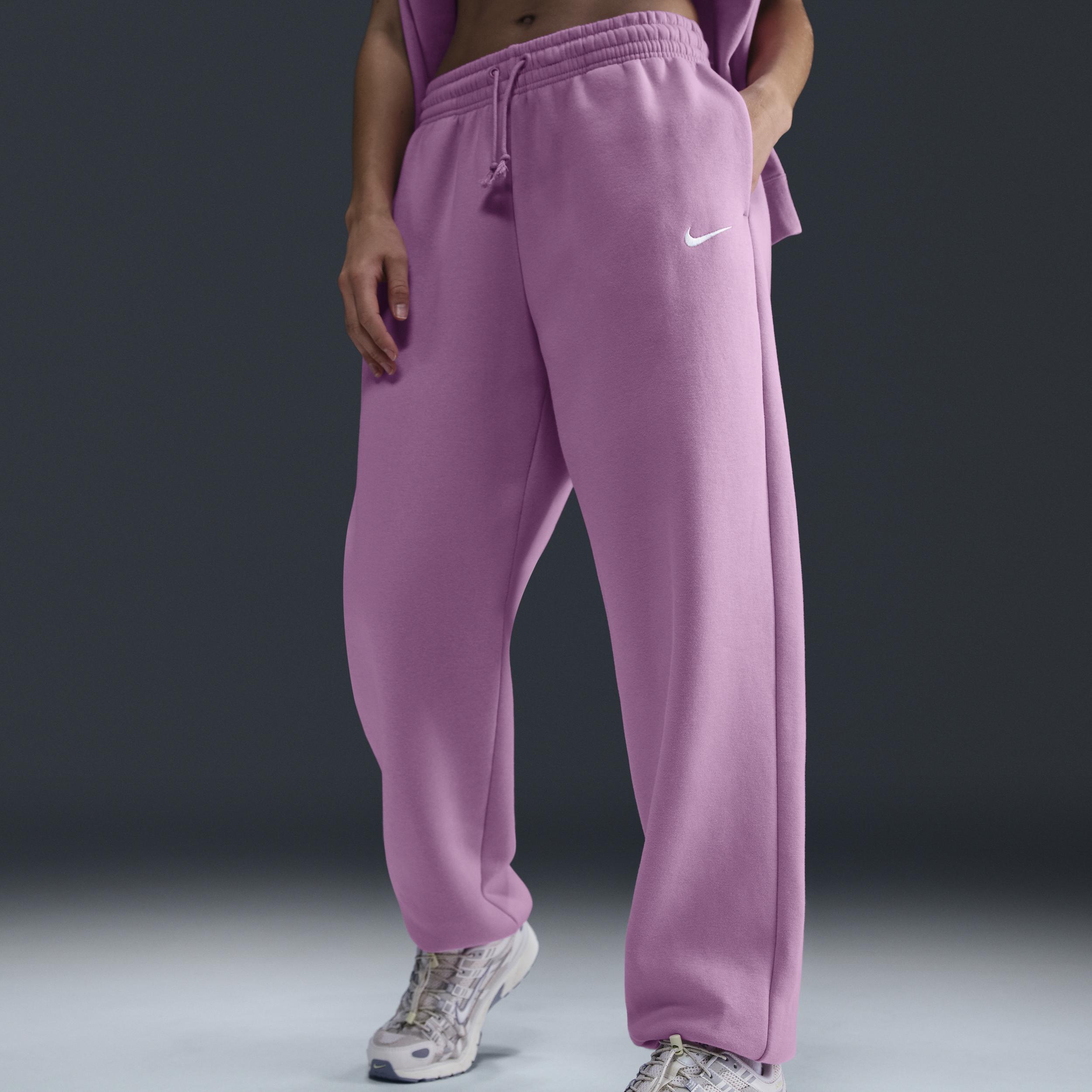 Women's Nike Sportswear Phoenix Fleece High-Waisted Oversized Sweatpants Product Image
