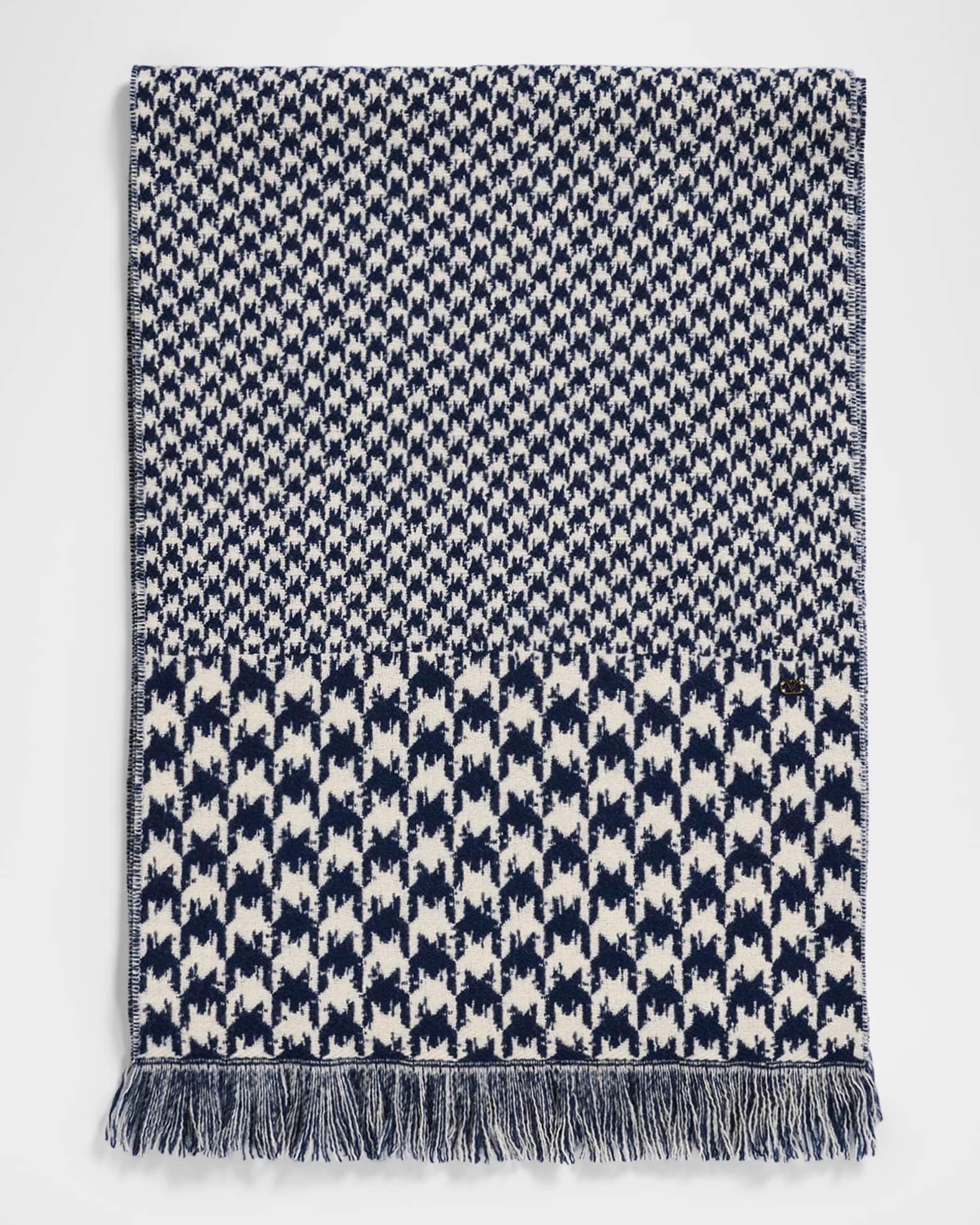 Houndstooth Jacquard Knit Scarf Product Image