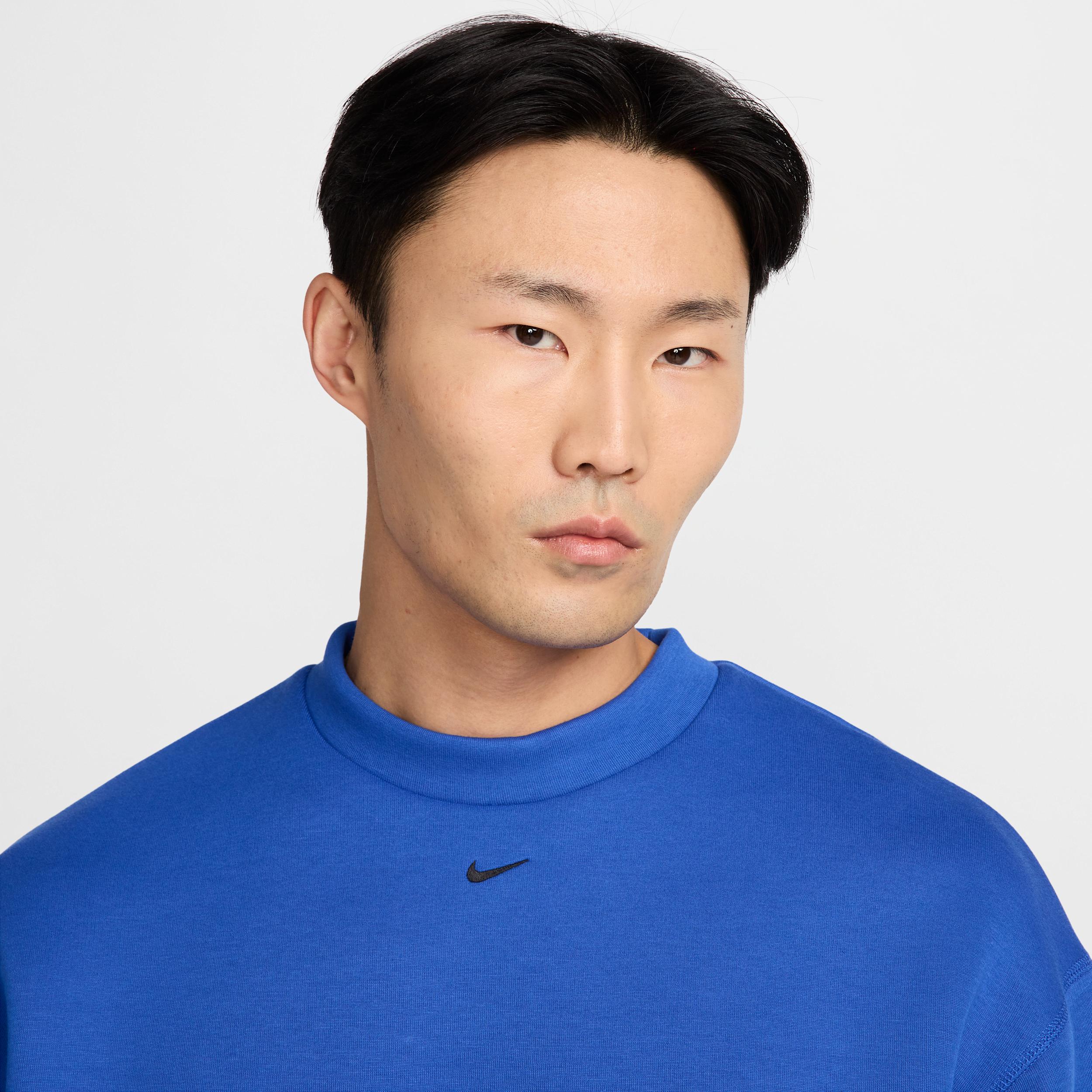 Nike Mens Tech Fleece Crew | HJ2938-010 Product Image