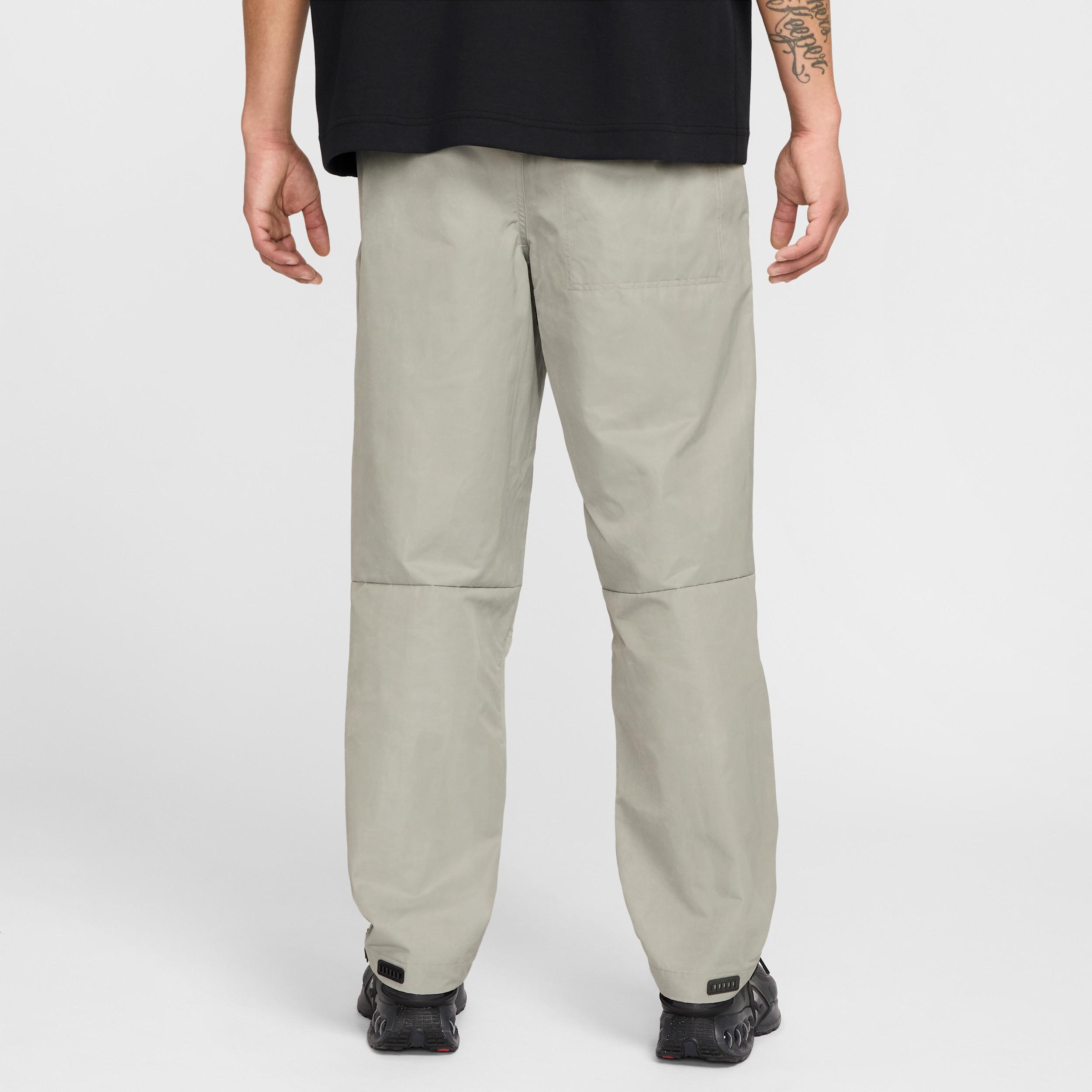 Nike Mens Tech Woven Pants | HJ0647-320 Product Image