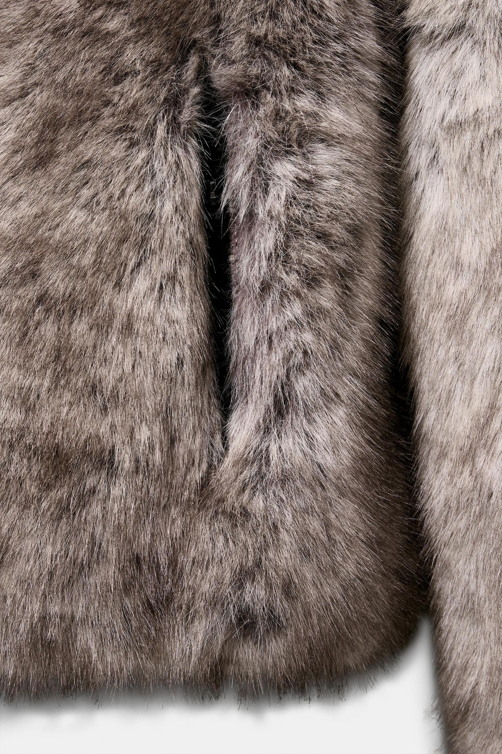 SHORT COAT WITH FAUX FUR HOOD HEIQ XREFLEX™ TECHNOLOGY SKI COLLECTION Product Image