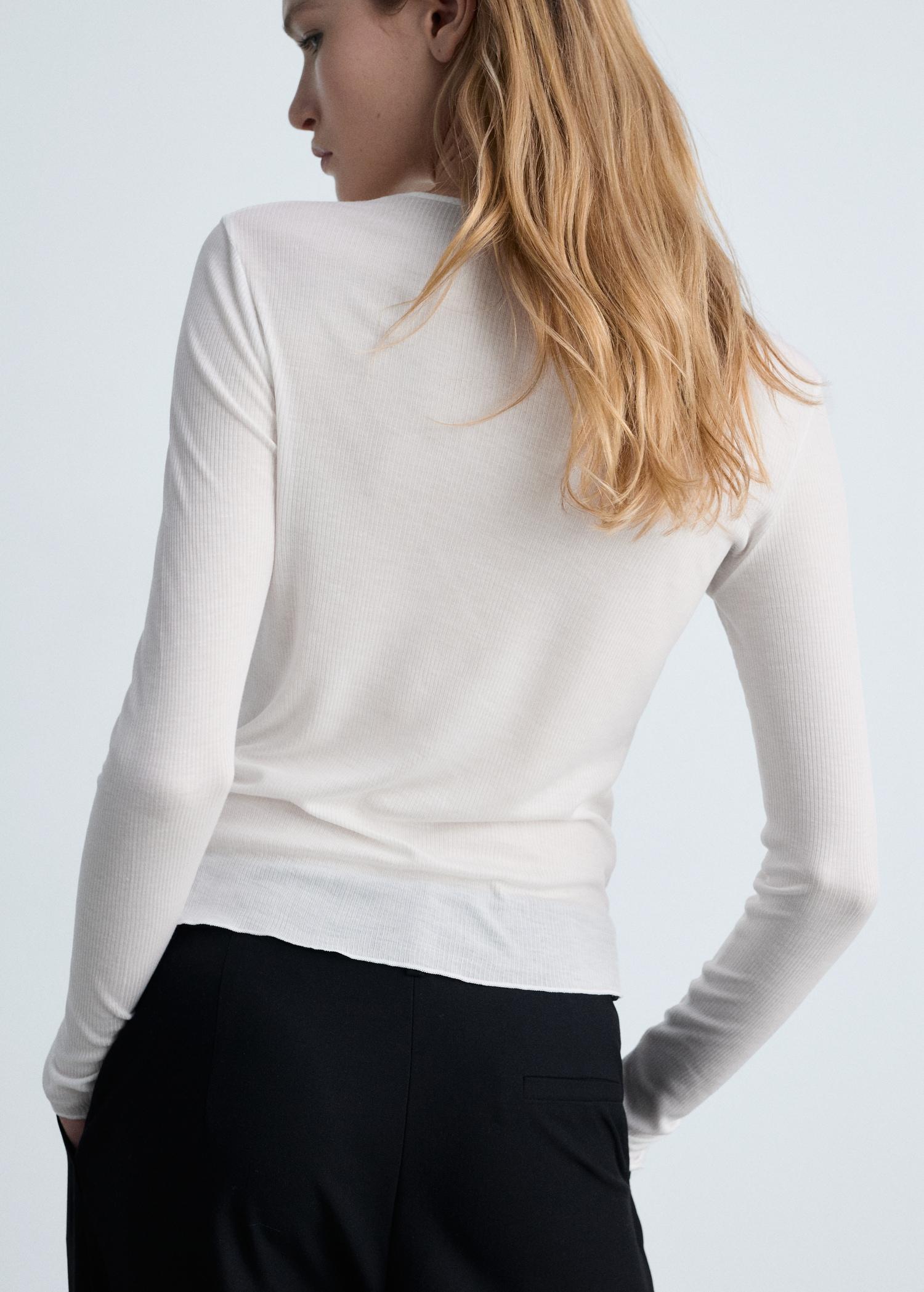 Fine ribbed knit top - Women | MANGO USA Product Image