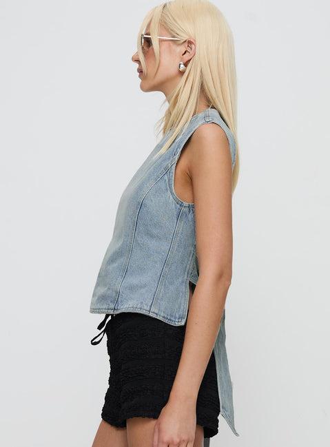 Countryside Top Classic Denim Product Image