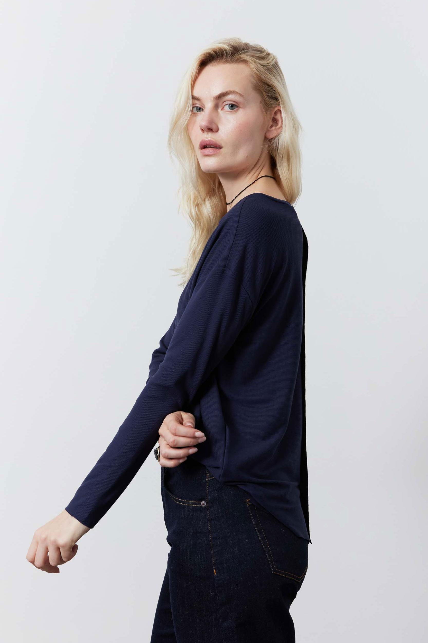Essential Top With Buttons In The Back Product Image
