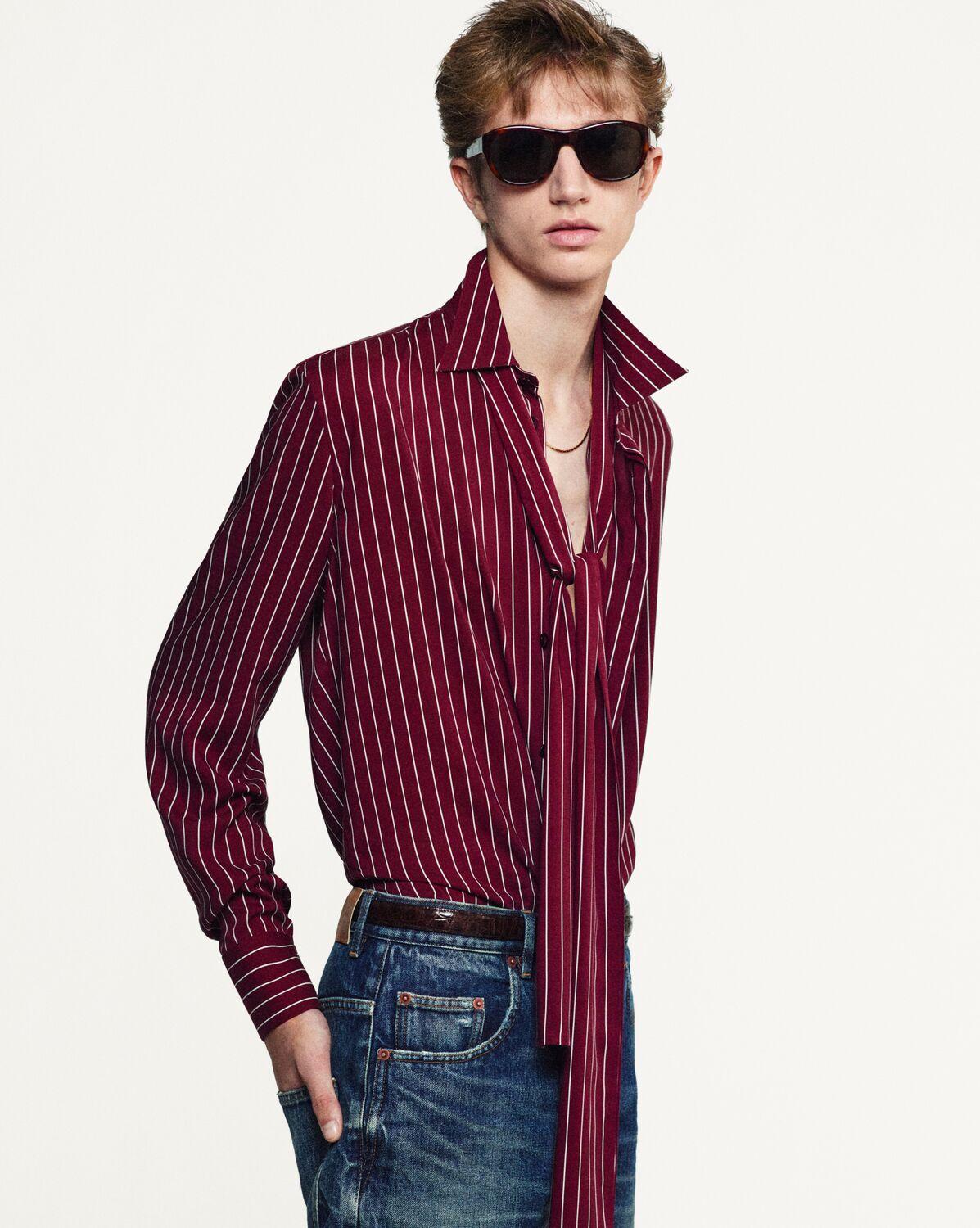 striped shirt Product Image