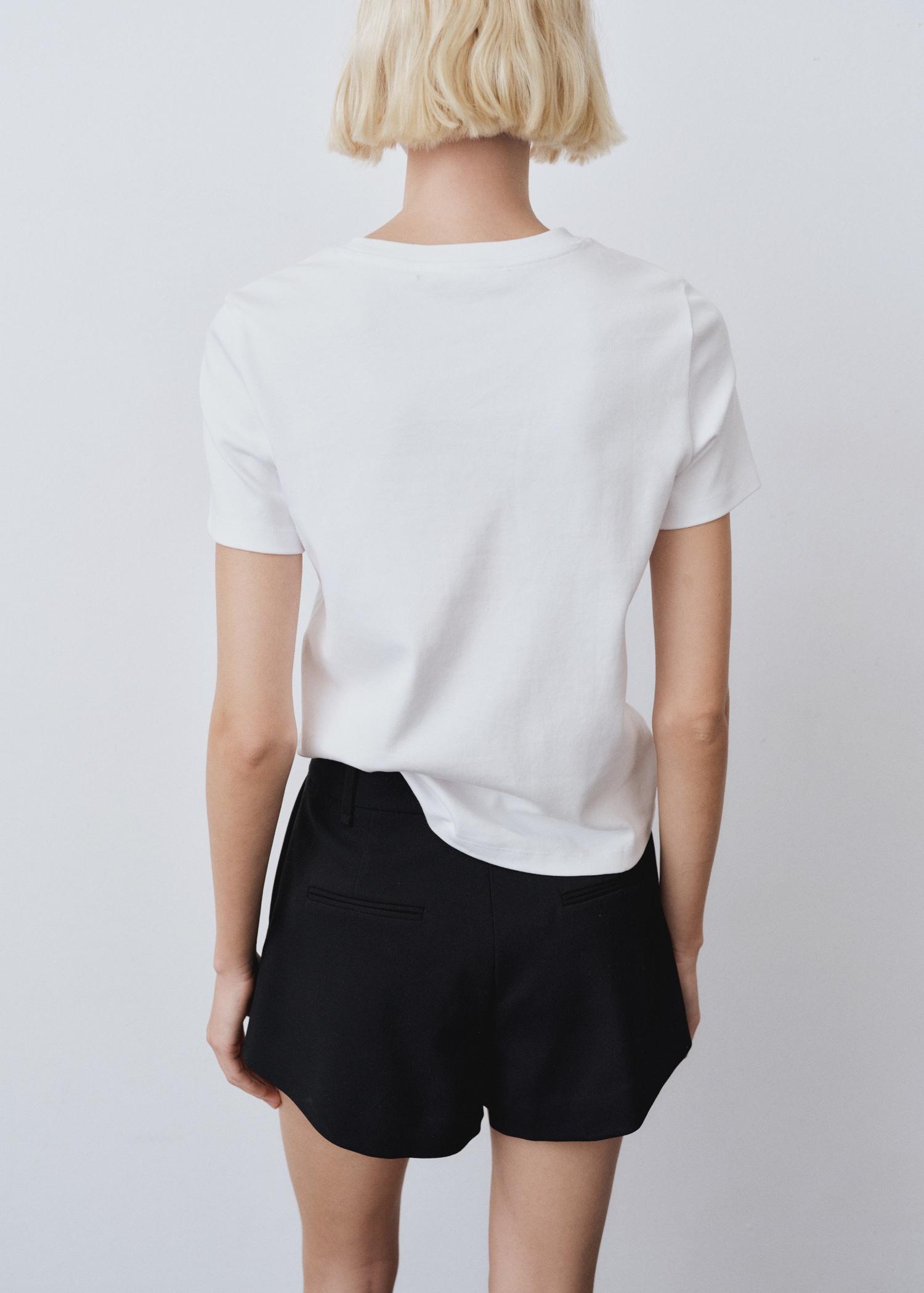 Short-sleeved cotton t-shirt - Women | MANGO USA Product Image