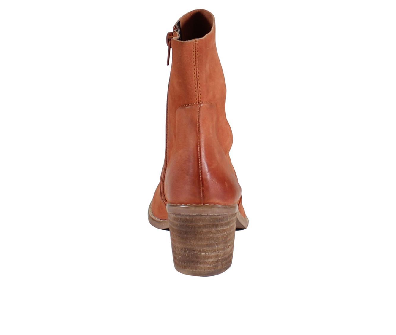 Women's DIBA TRUE Majes Tic Booties Product Image