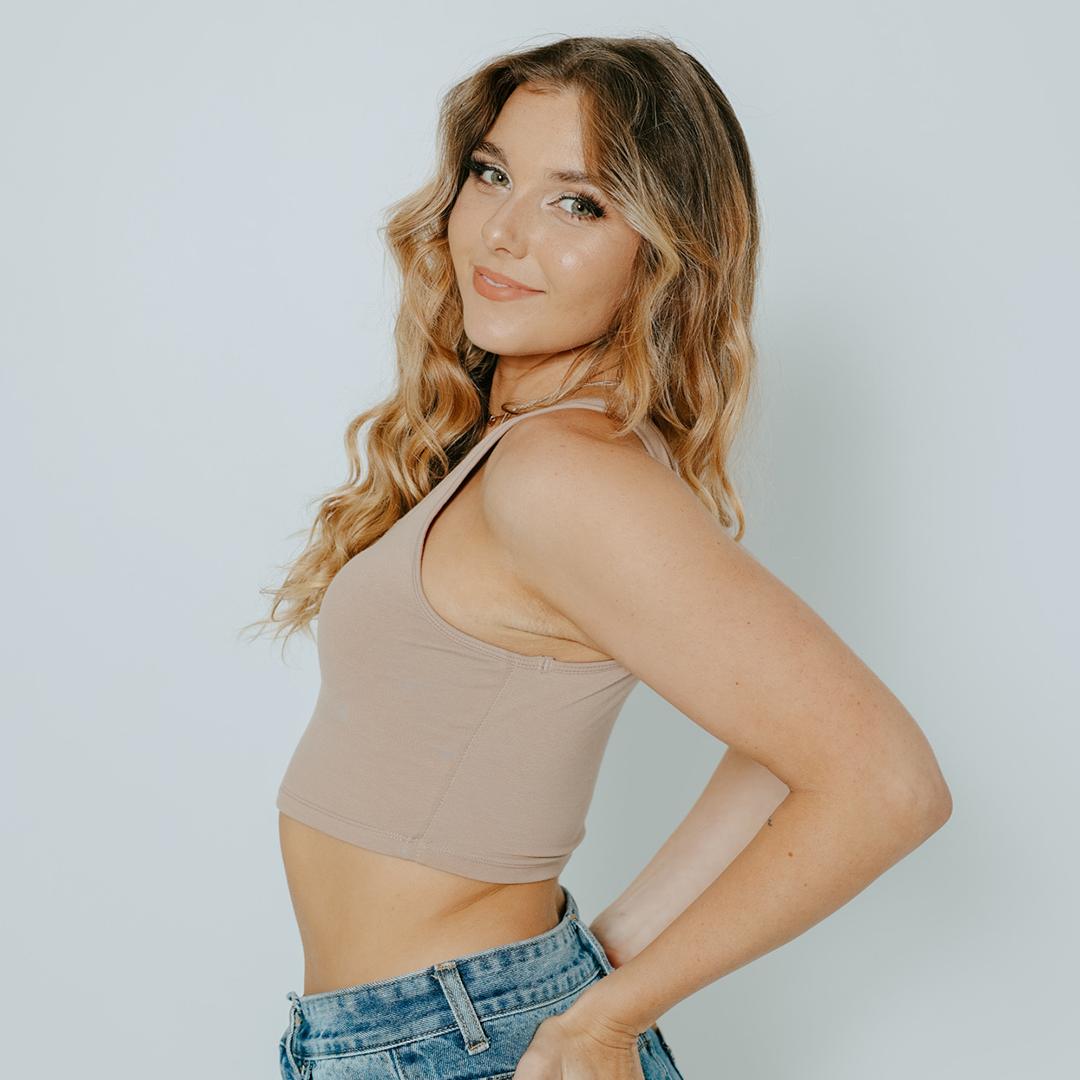 V Cut Brami Product Image