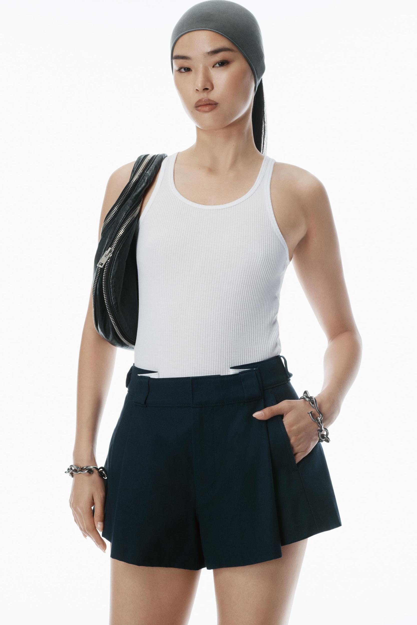 Box-pleated Workwear-inspired Short Product Image