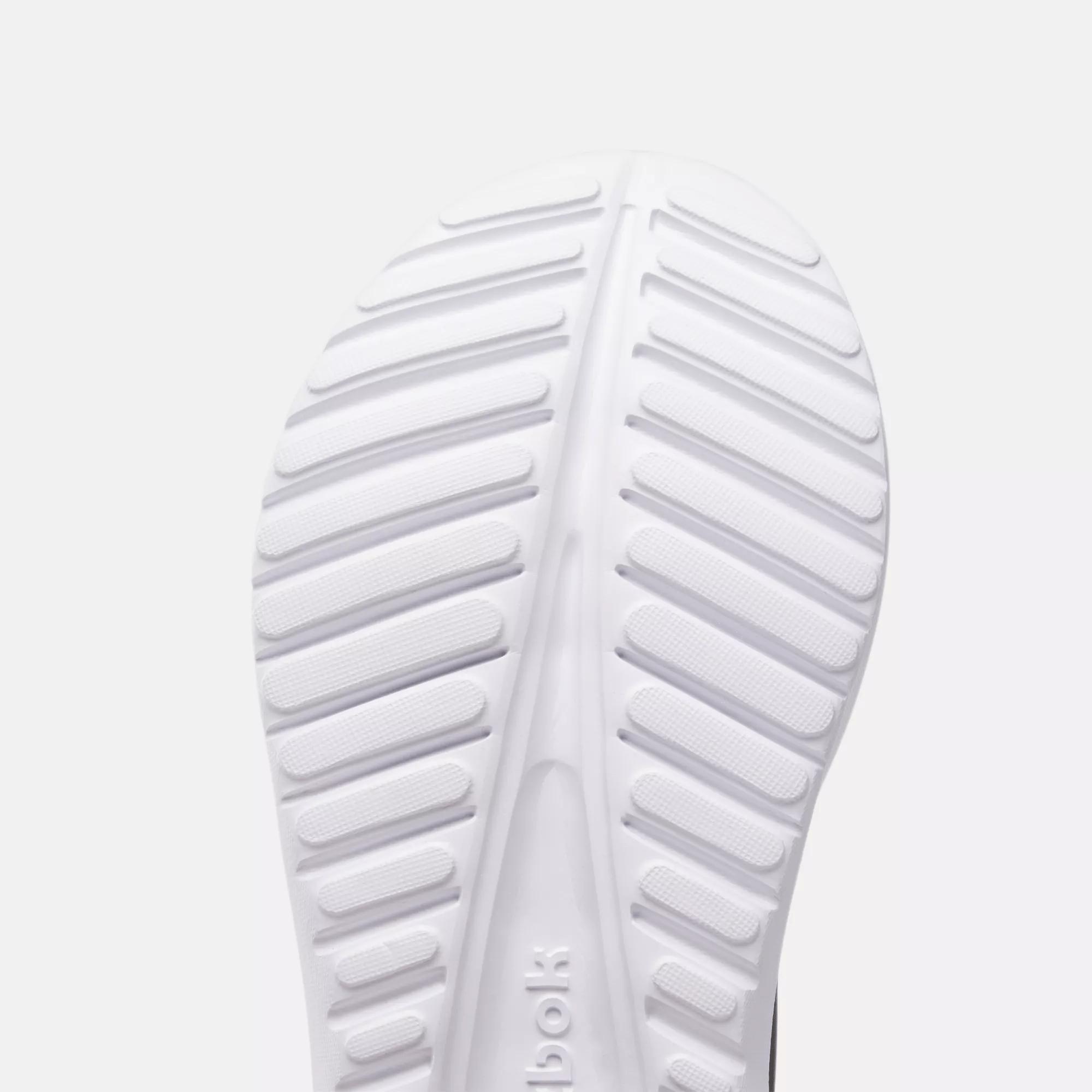 Women's Energen Lux Running Shoes Female Product Image