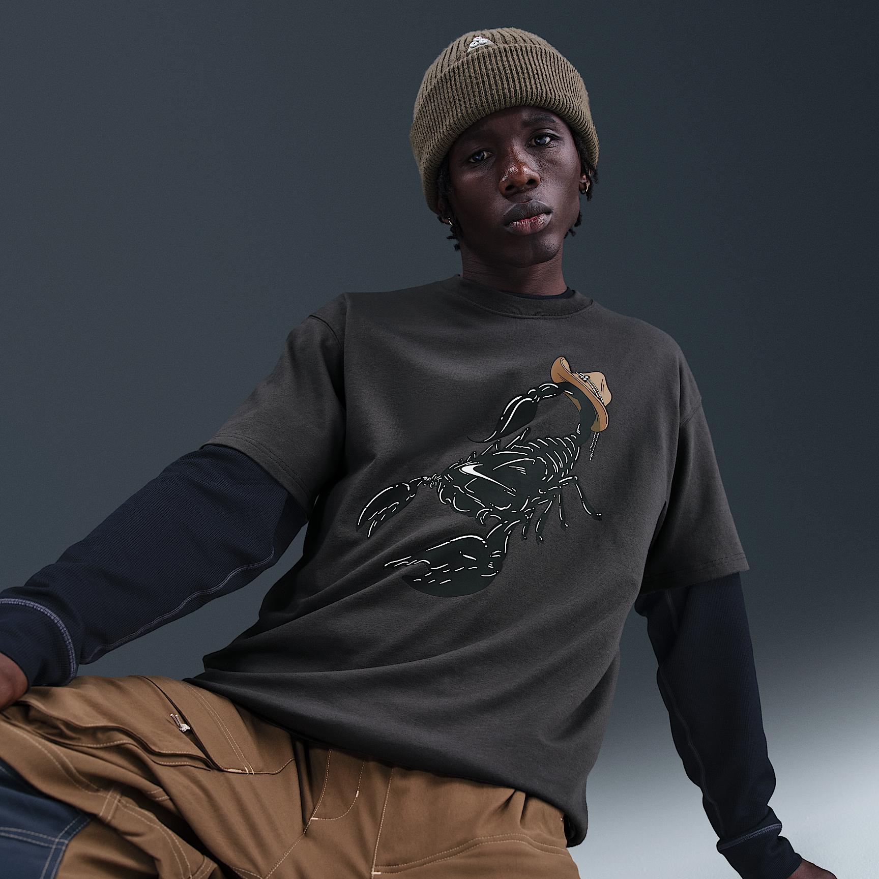 Mens Nike ACG T-Shirt | HV1290-060 Product Image