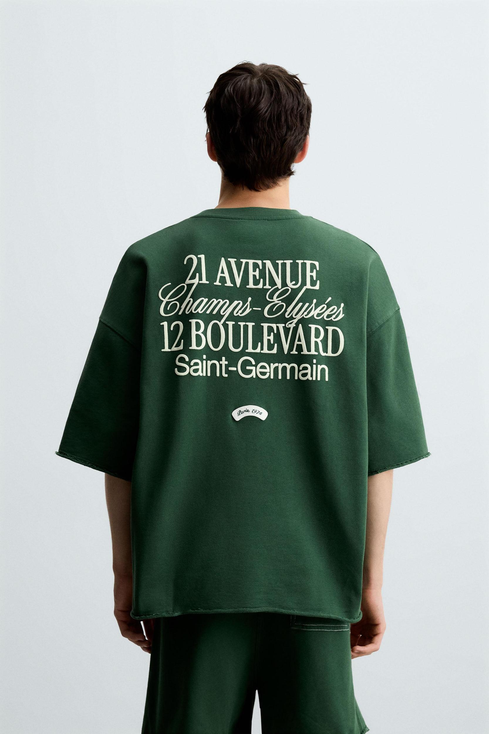 CONTRAST PATCH SWEATSHIRT Product Image