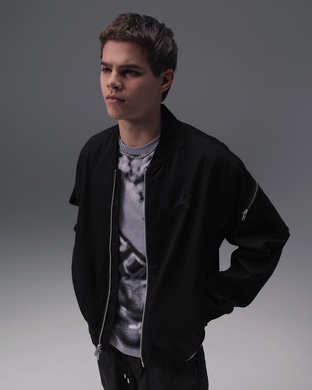 Men's Jordan Essentials Renegade Lightweight Jacket Product Image