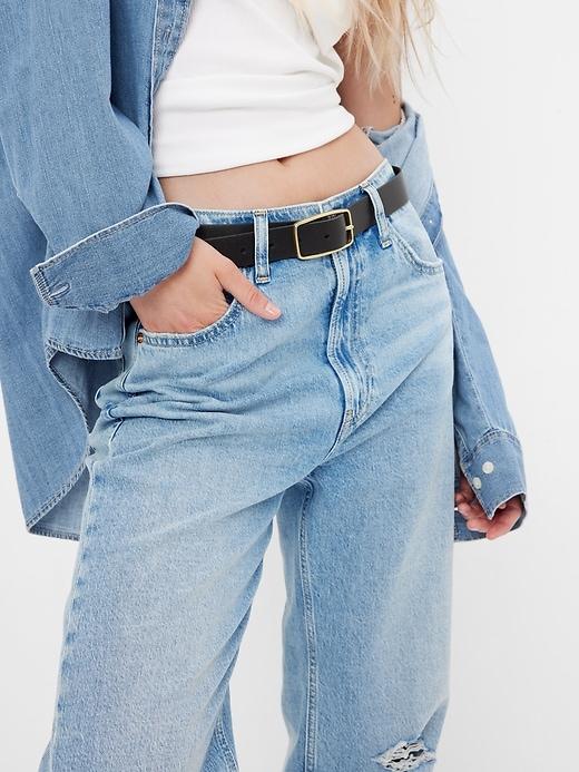 High Rise '90s Loose Jeans Product Image