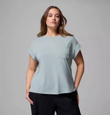 Columbia Women's Daniela Falls Short Sleeve Shirt - Plus Size- Product Image