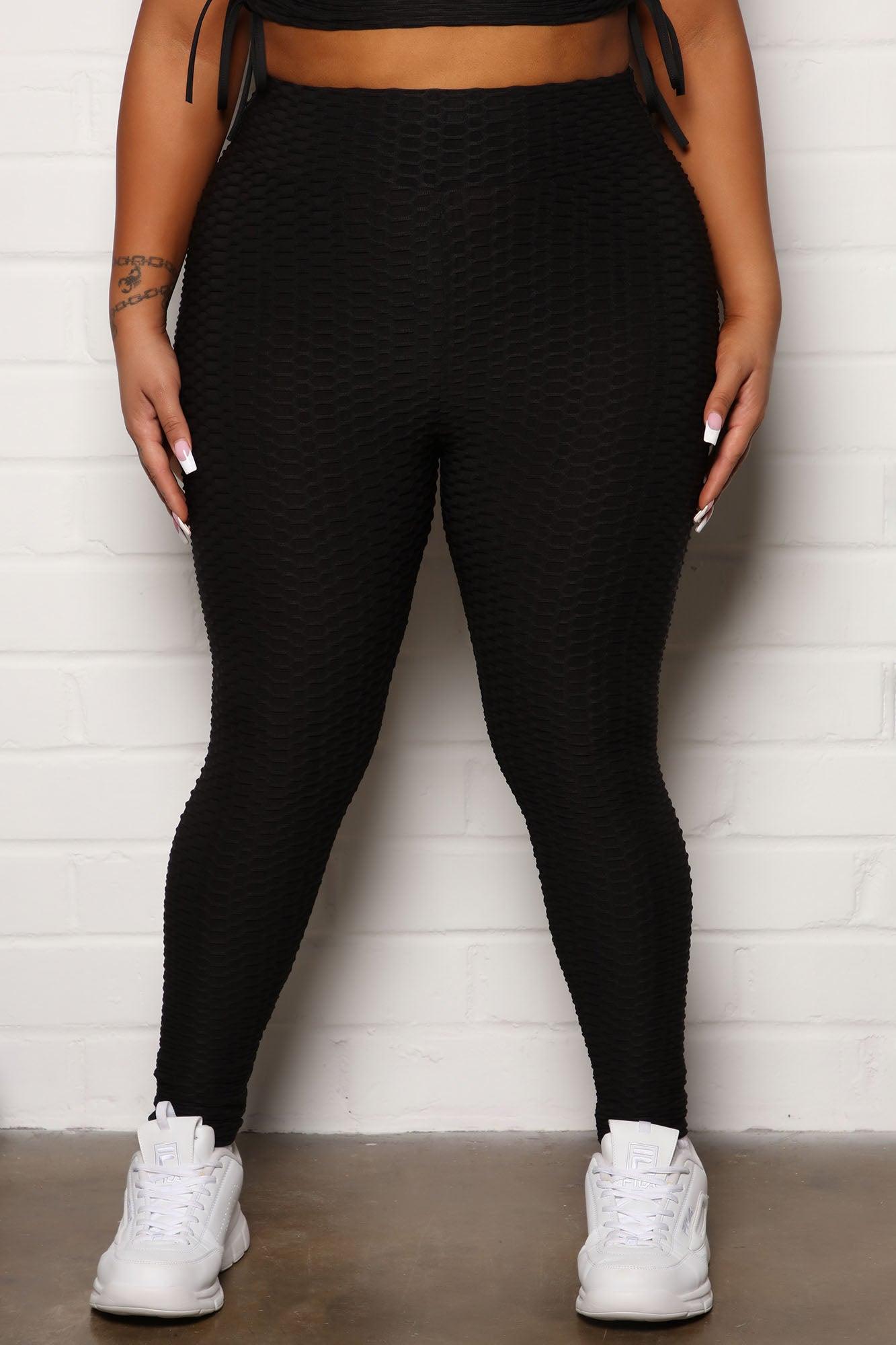 The Best Assets Textured Scrunch Butt Active Leggings - Black Product Image