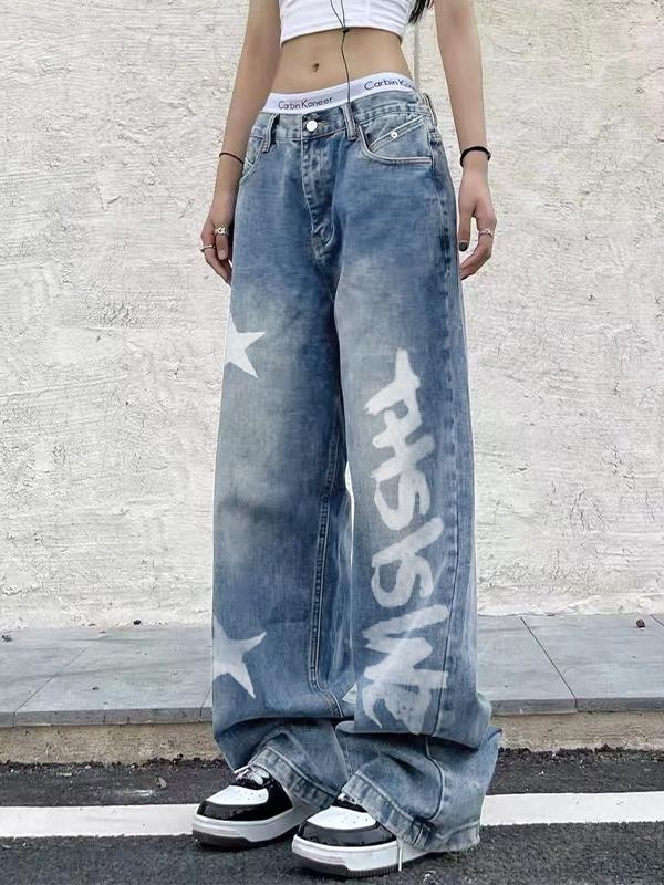 Washed Star Letter Print Boyfriend Jeans Product Image