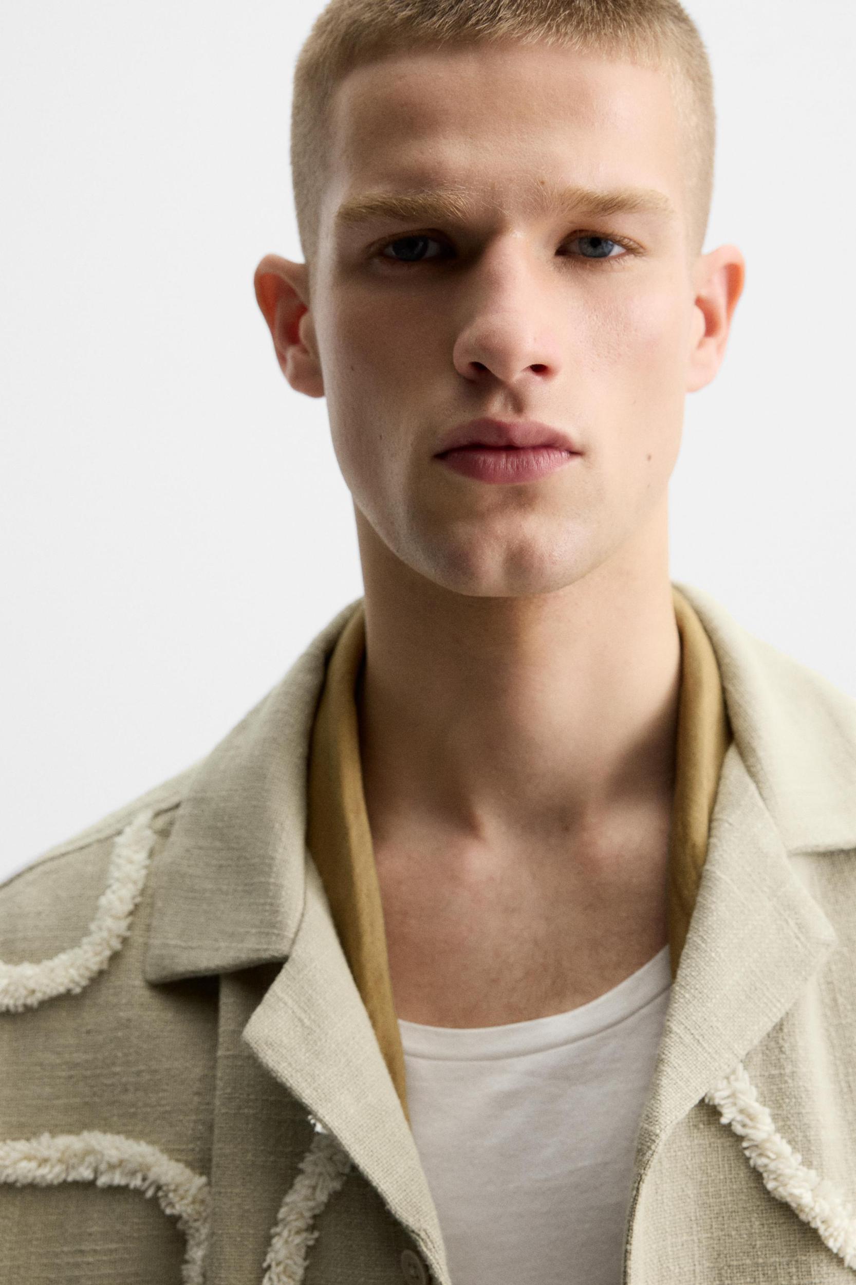 TEXTURED RELAXED FIT SHIRT Product Image