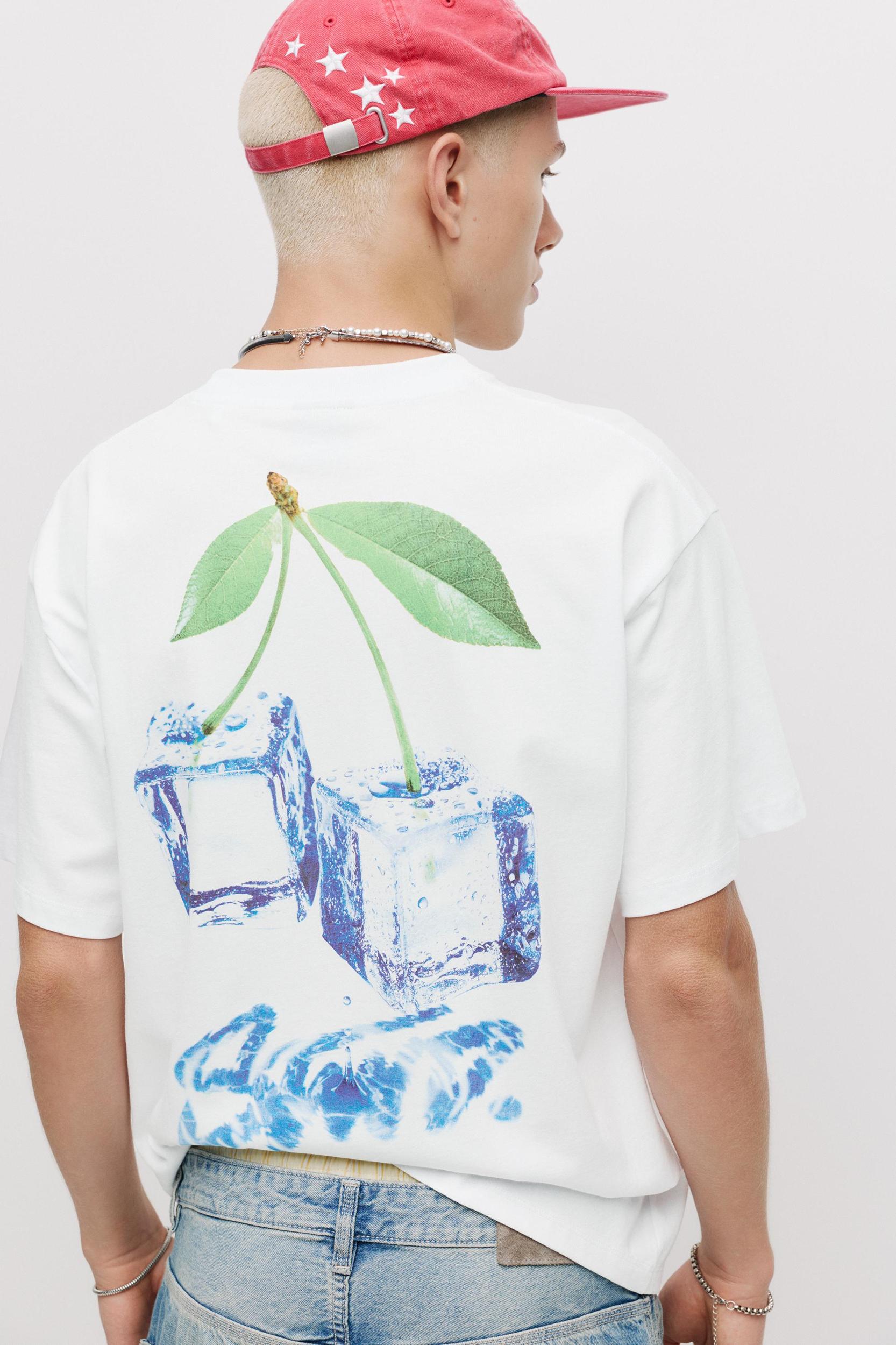 STWD ice cherry T-shirt Product Image