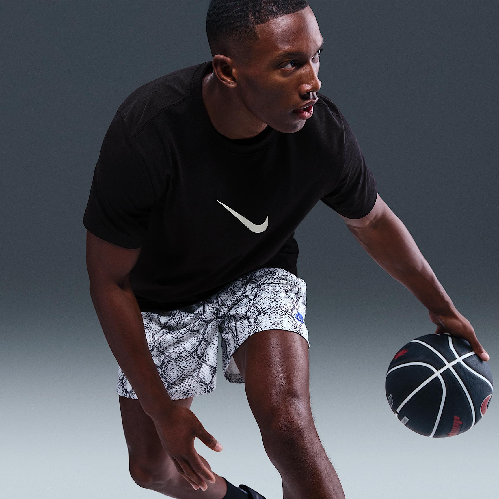 Nike Mens Giannis T-Shirt | HV1693-010 Product Image