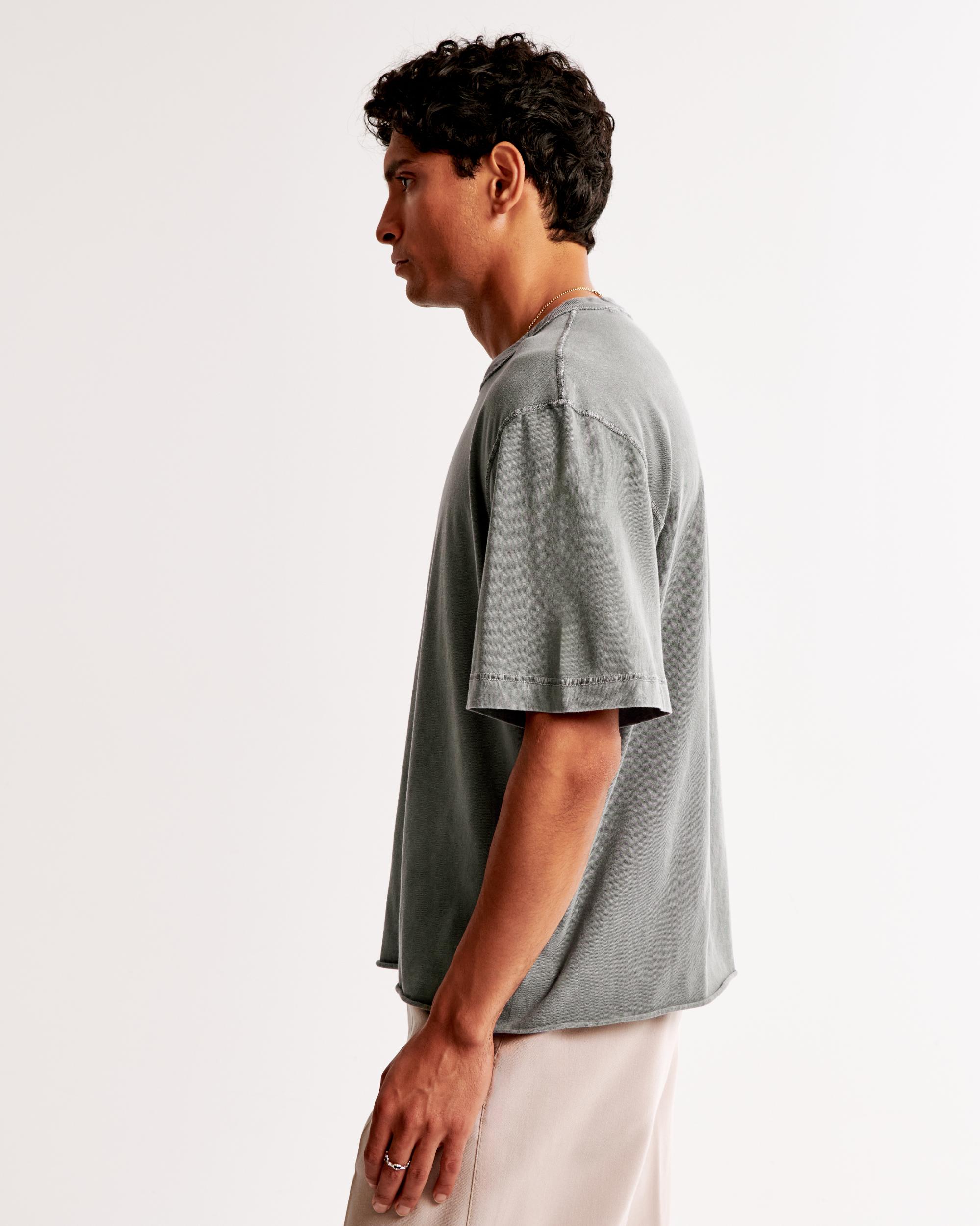 Vintage-Inspired Cropped Tee Product Image