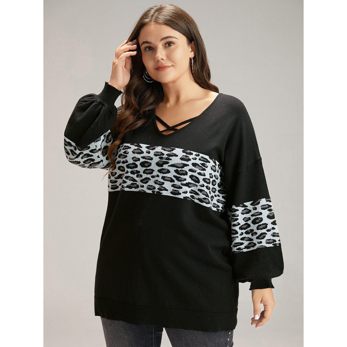 Plus Size Anti-Pilling Leopard Patchwork Crisscross Neck Pullover Black Women Casual Loose Long Sleeve V-neck Dailywear Pullovers BloomChic 26/4X Product Image