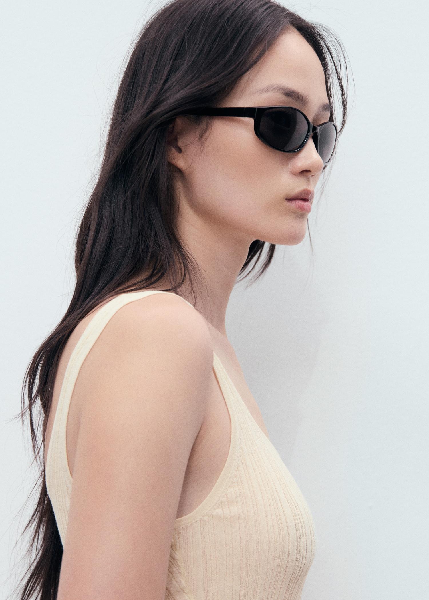 Fine-knit top - Women | MANGO USA Product Image