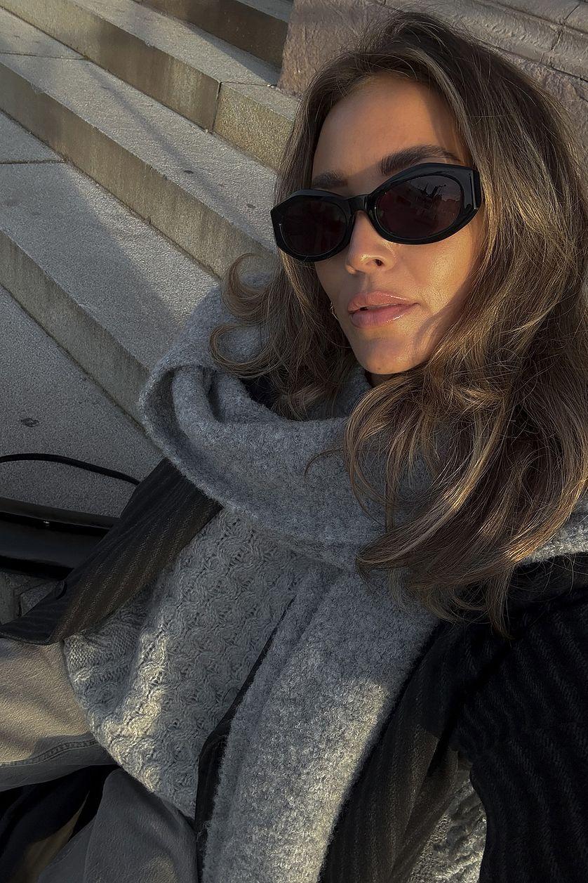 Knitted Scarf Product Image