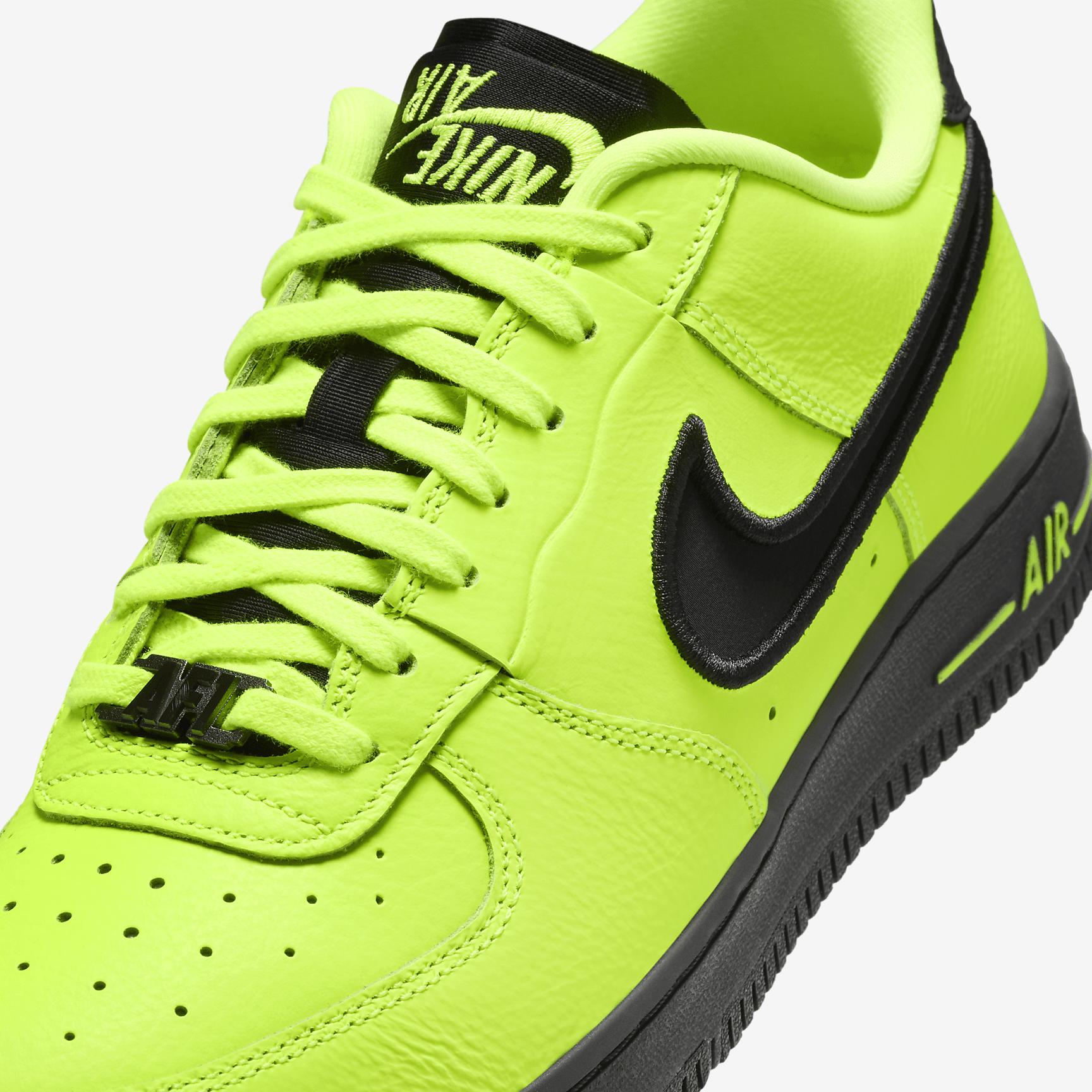 Nike Womens Air Force 1 Dance Shoes | FJ7409-700 Product Image
