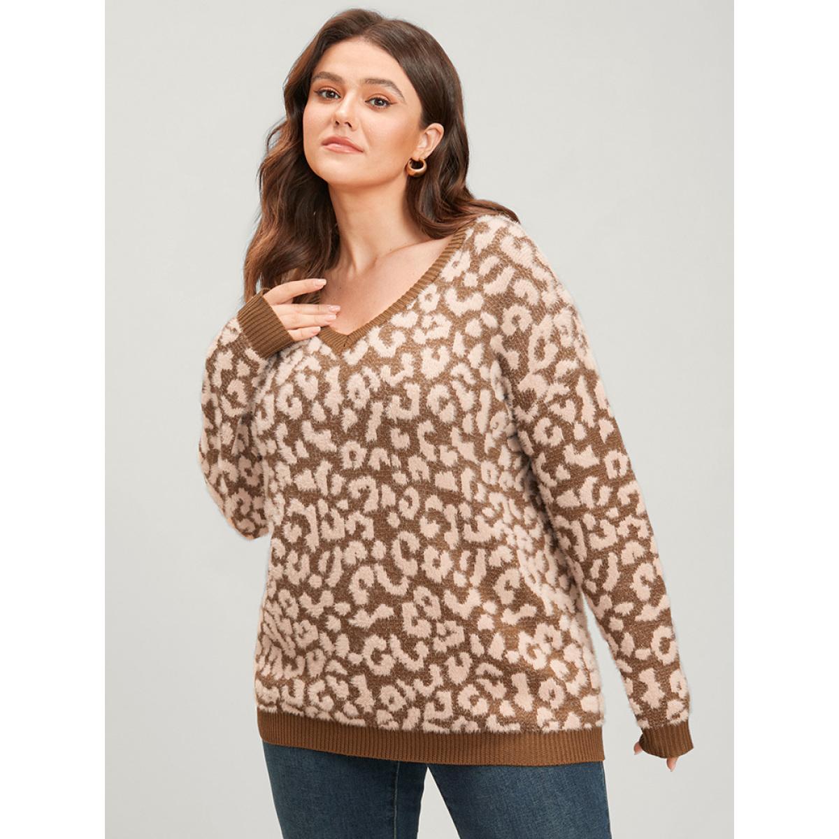 Plus Size Leopard Pointelle Knit V Neck Fluffy Knit Top Bronze Women Casual Loose Long Sleeve V-neck Dailywear Pullovers BloomChic 28/5X Product Image