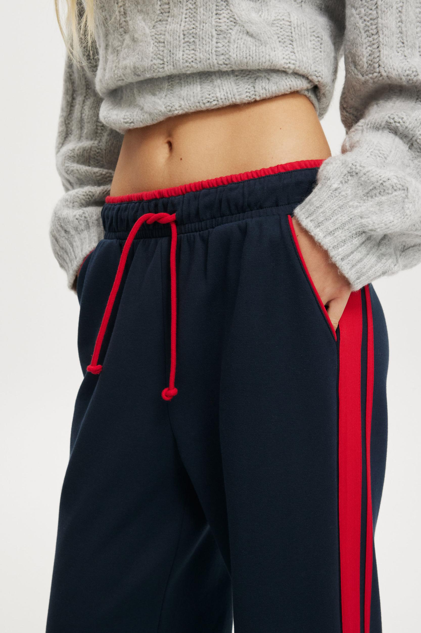 Contrast Wide Leg Sweatpant Product Image