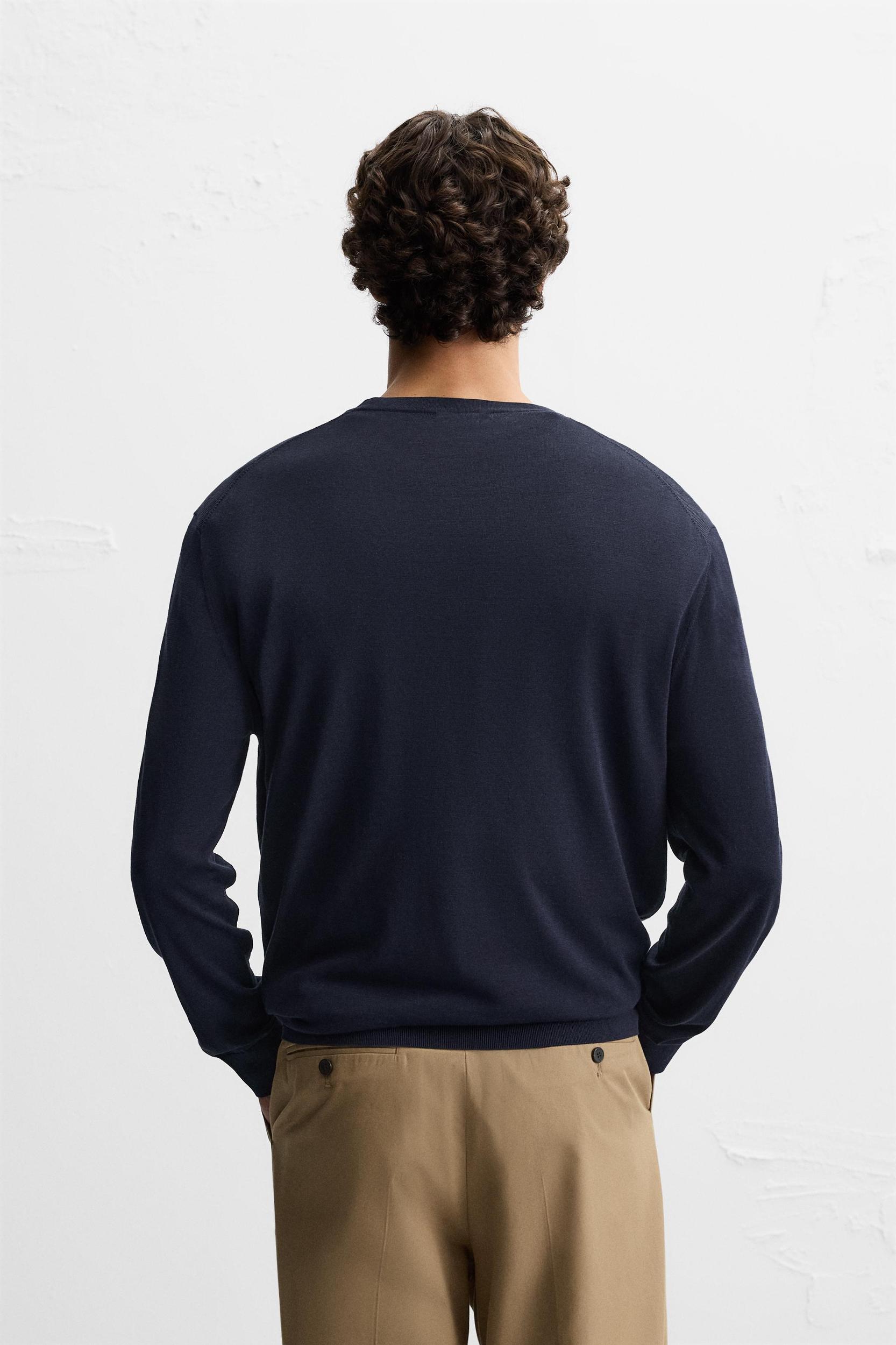 COTTON AND SILK BLEND SWEATER Product Image