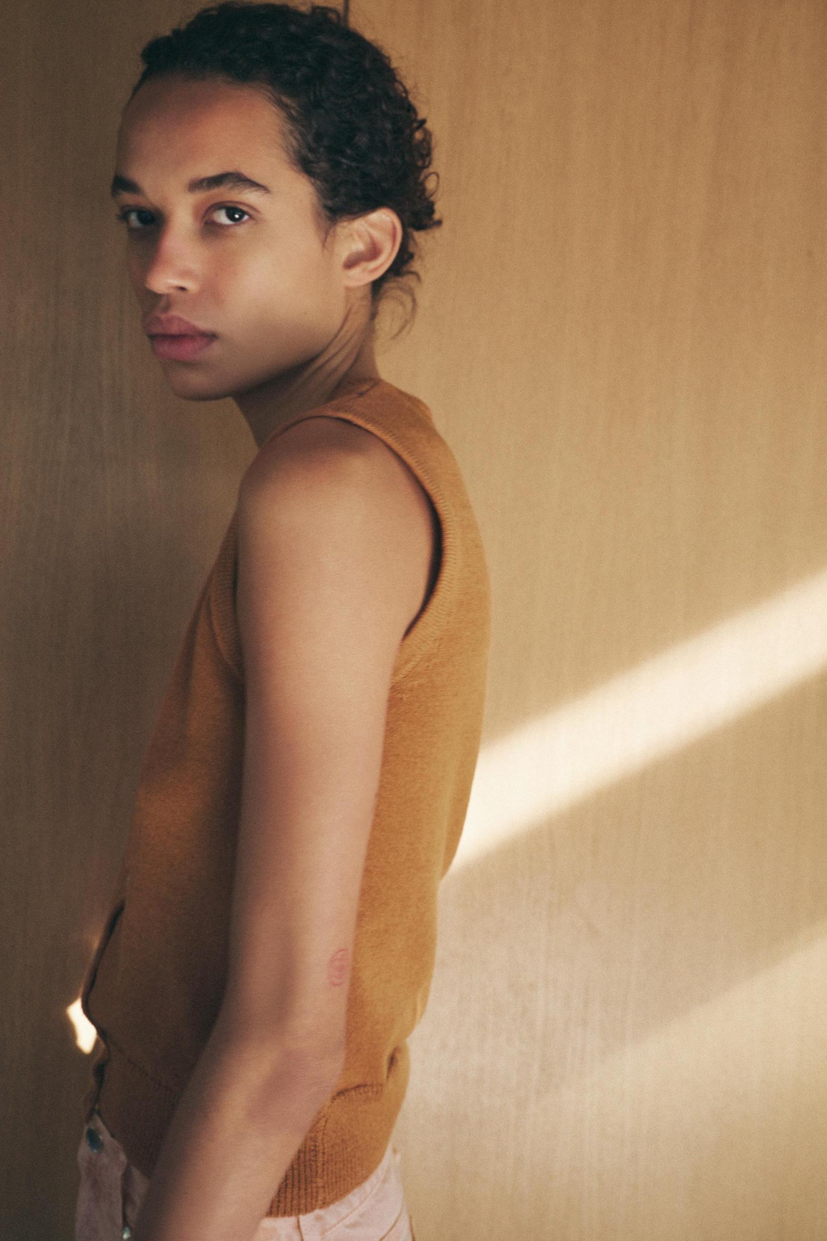 TEXTURED KNIT TOP Product Image