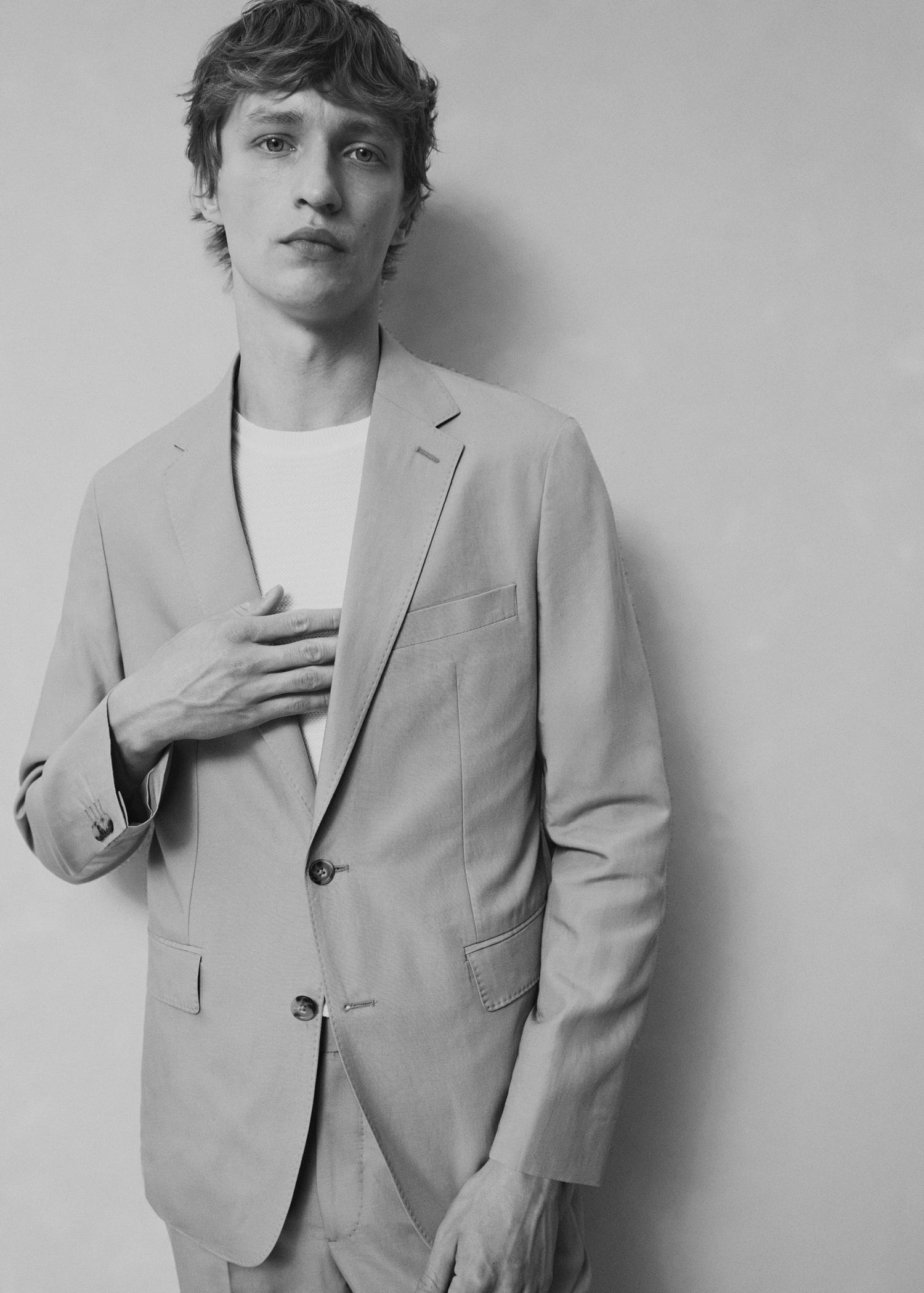 Slim-fit linen-blend suit jacket - Men | MANGO USA Product Image