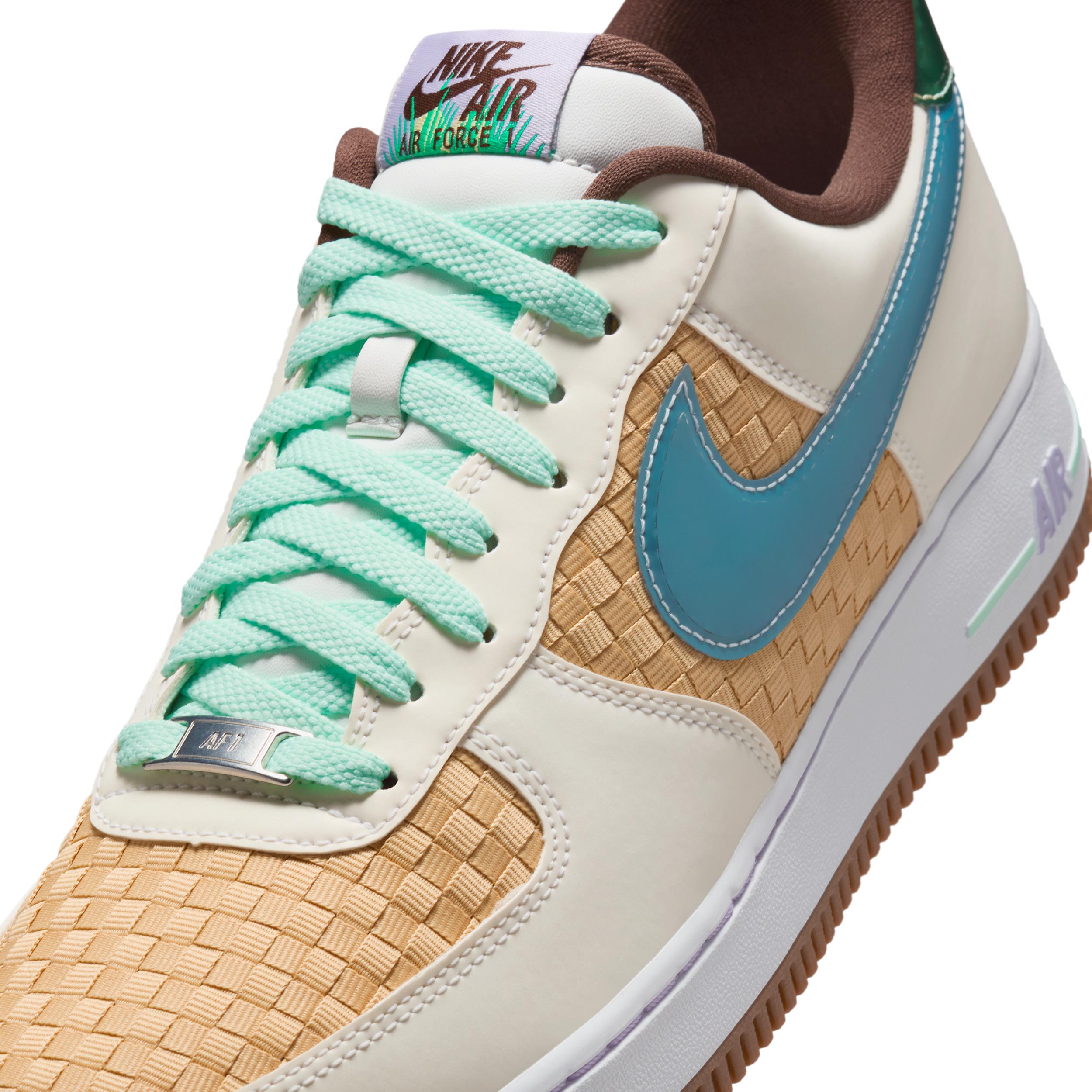 Nike Mens Air Force 1 Retro Shoes | IB5722-100 Product Image