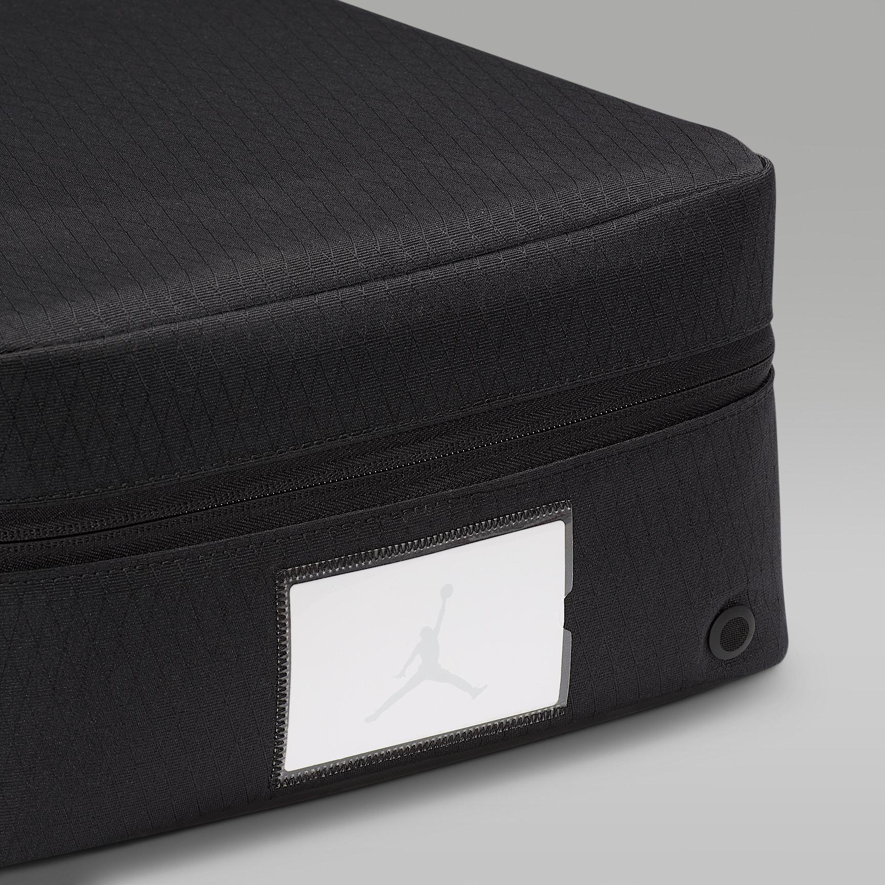 Jordan The Collectors Shoe Box (13L) Product Image