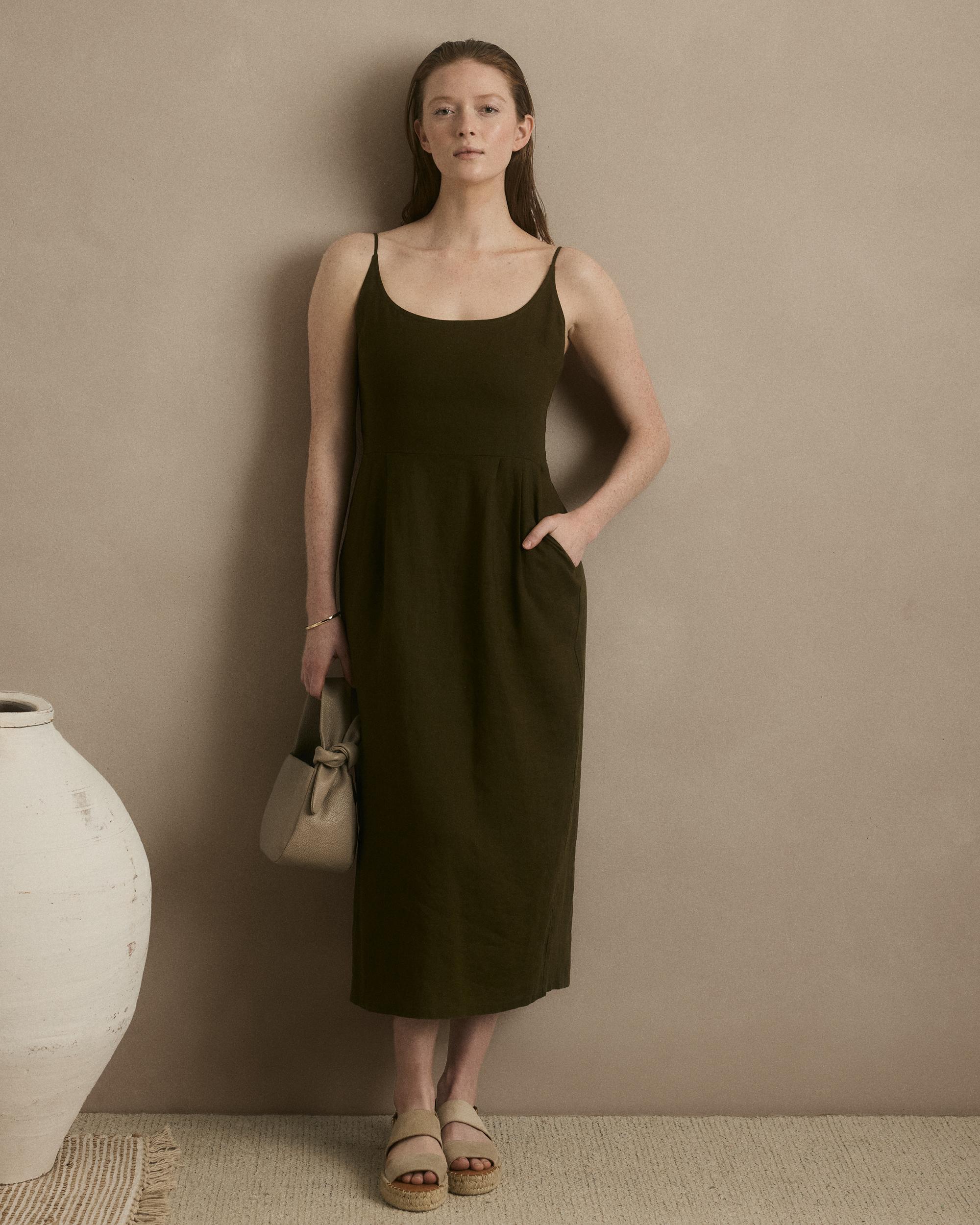 Quince | Women's 100% European Linen Scoop Neck Midi Dress Product Image