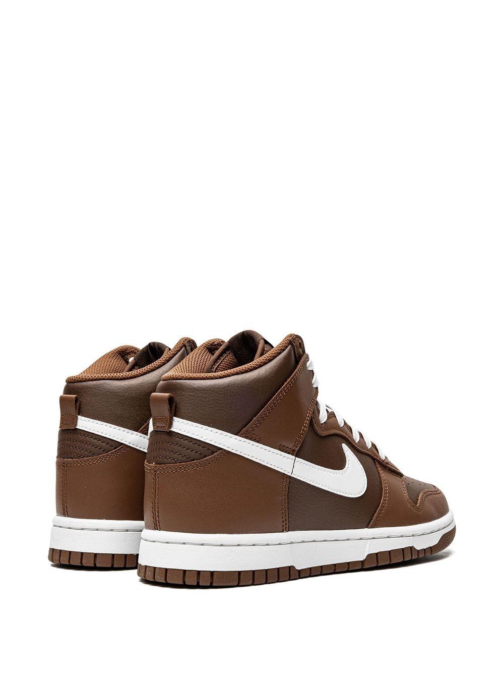 Dunk High "Chocolate" sneakers Product Image
