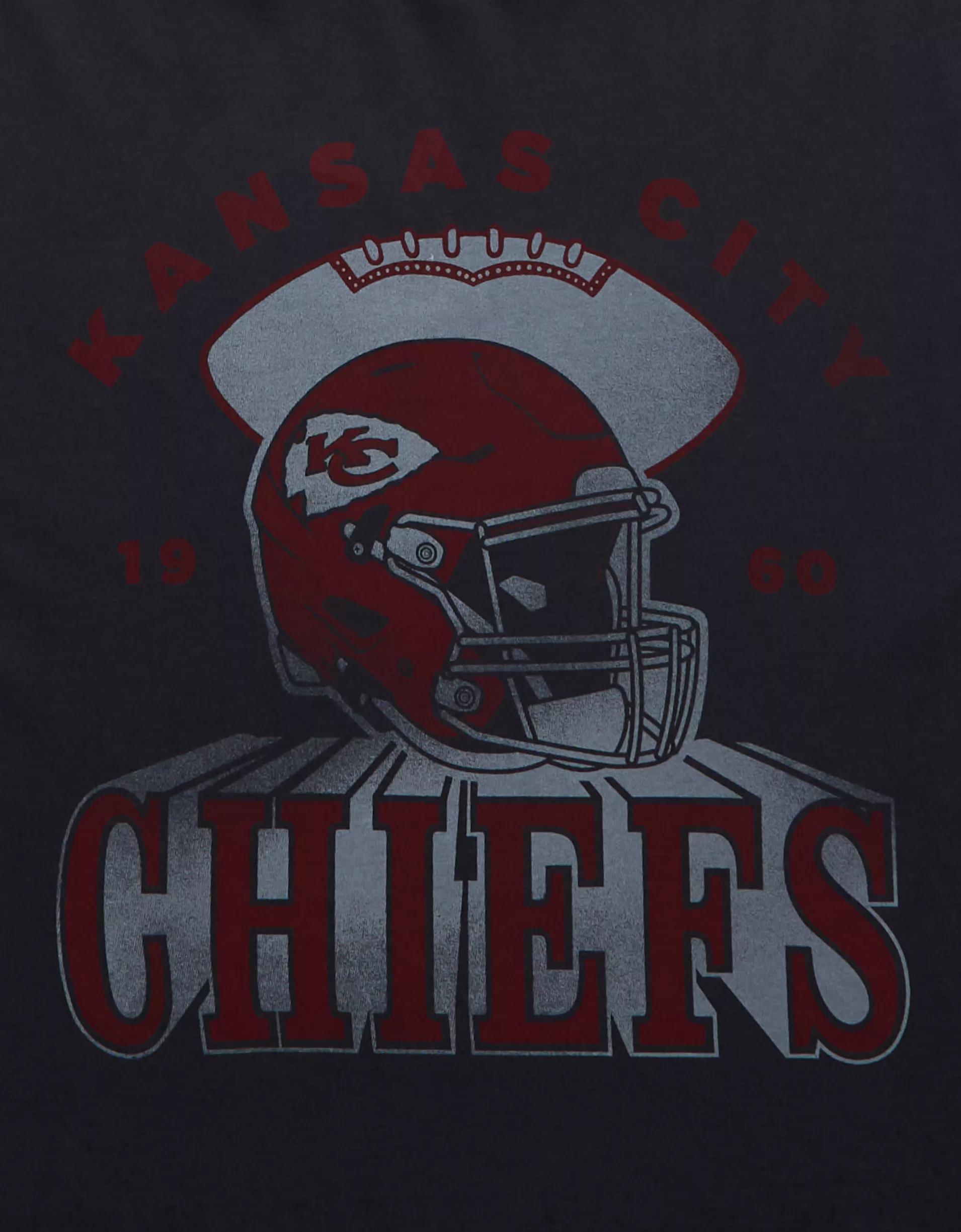 AE Boxy NFL Kansas City Chiefs Graphic T-Shirt Product Image