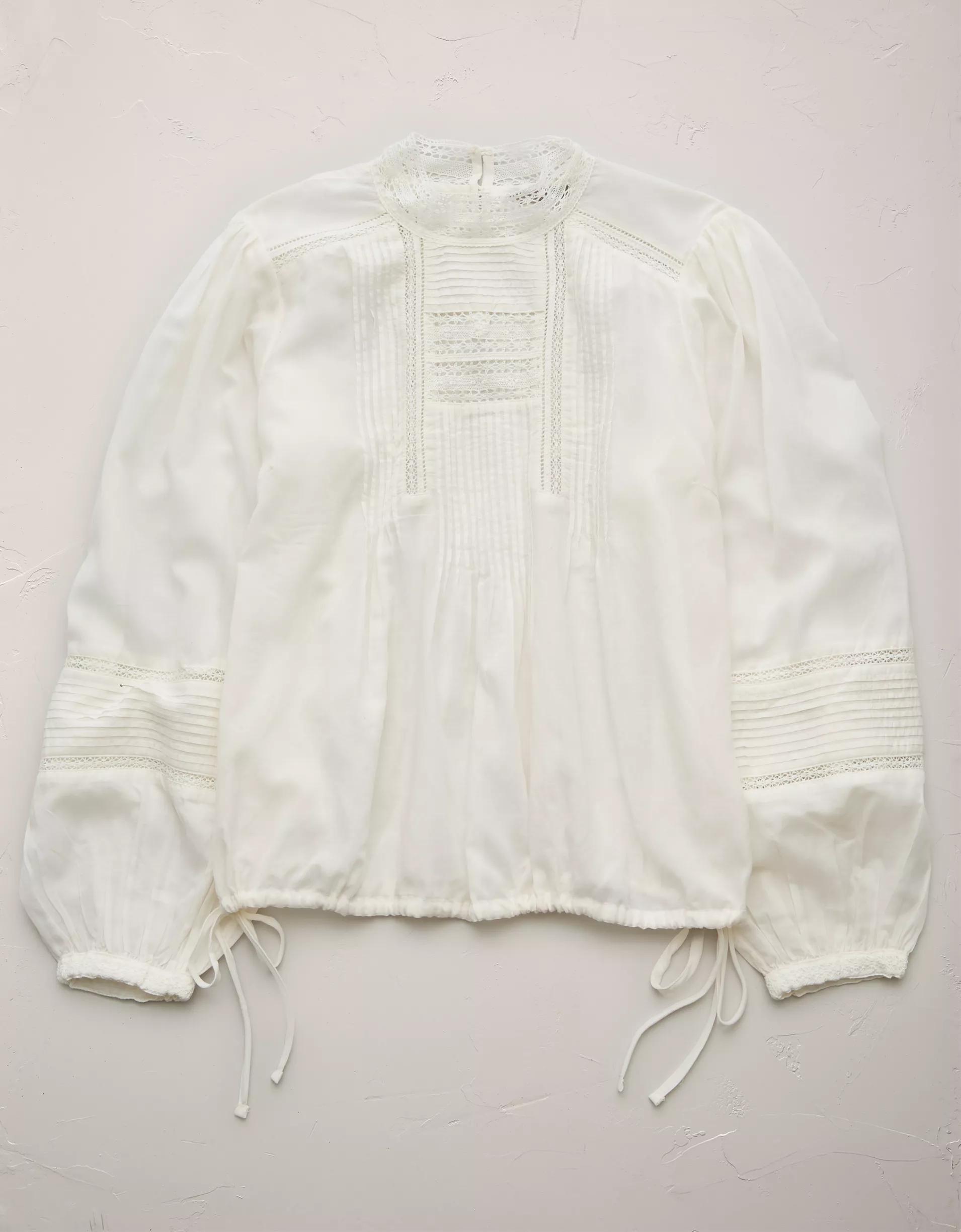 AE77 Premium Lace Peasant Blouse Product Image