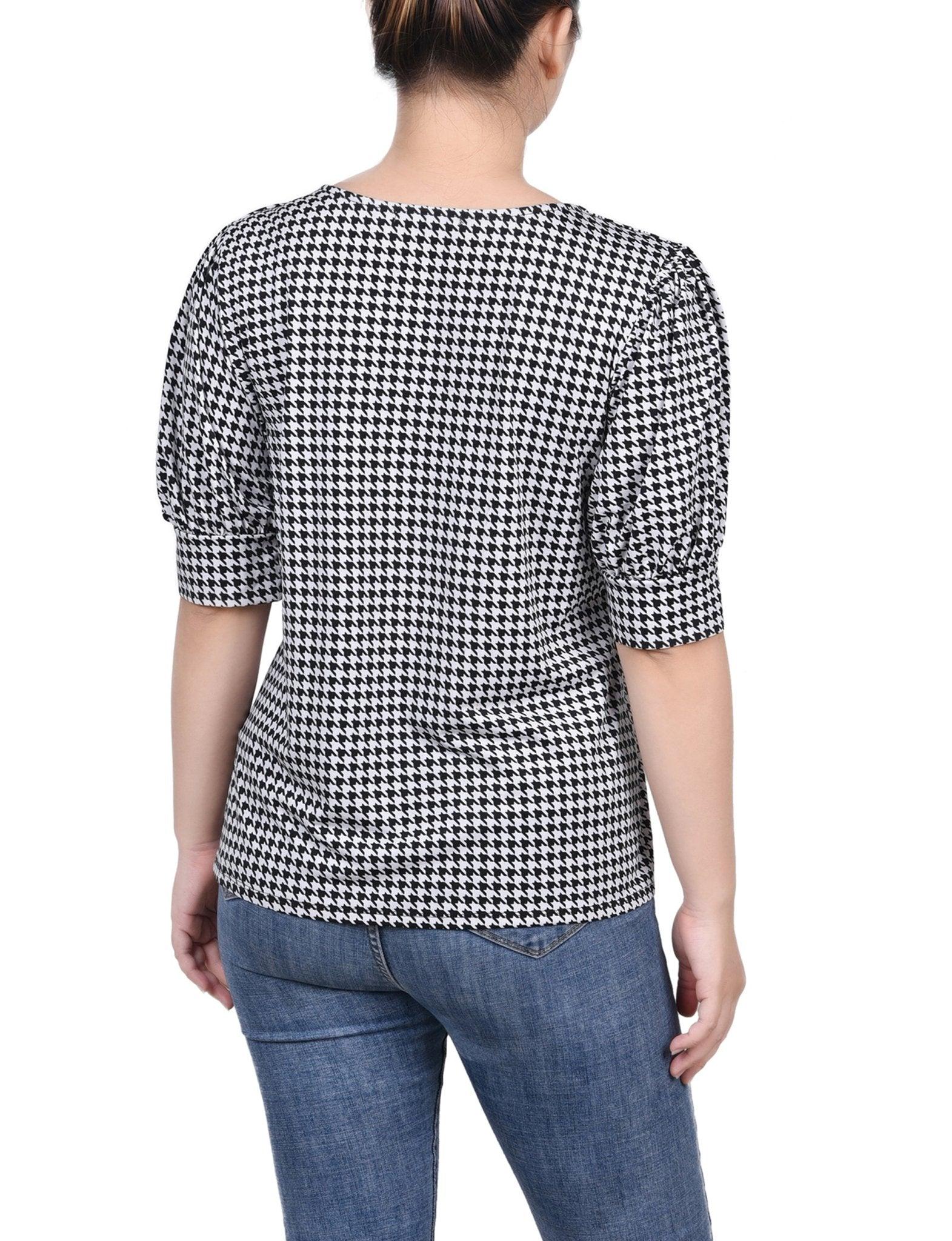 Black White Herringbone Short Sleeve Balloon Sleeve Top - Petite Product Image