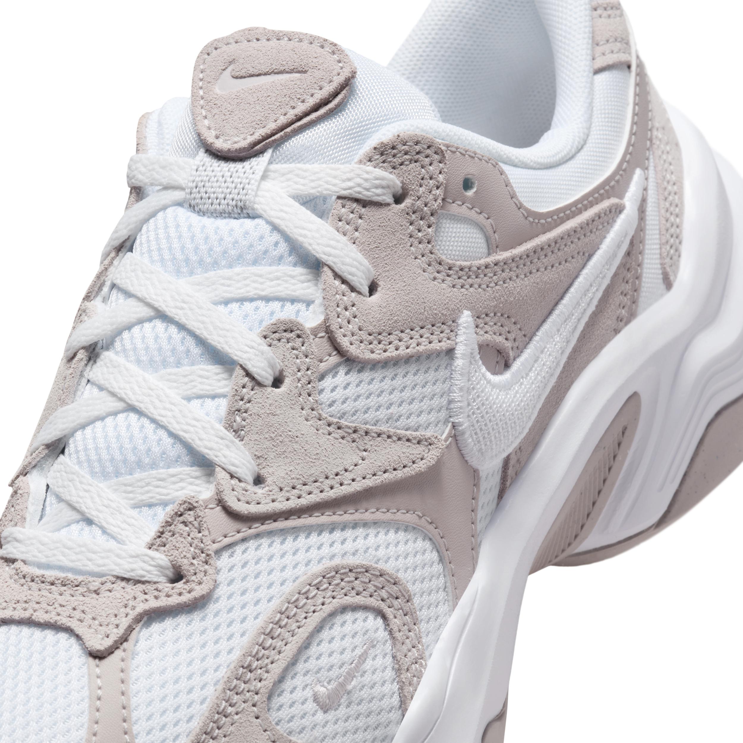 Nike Womens AL8 Shoes | FJ3794-001 Product Image