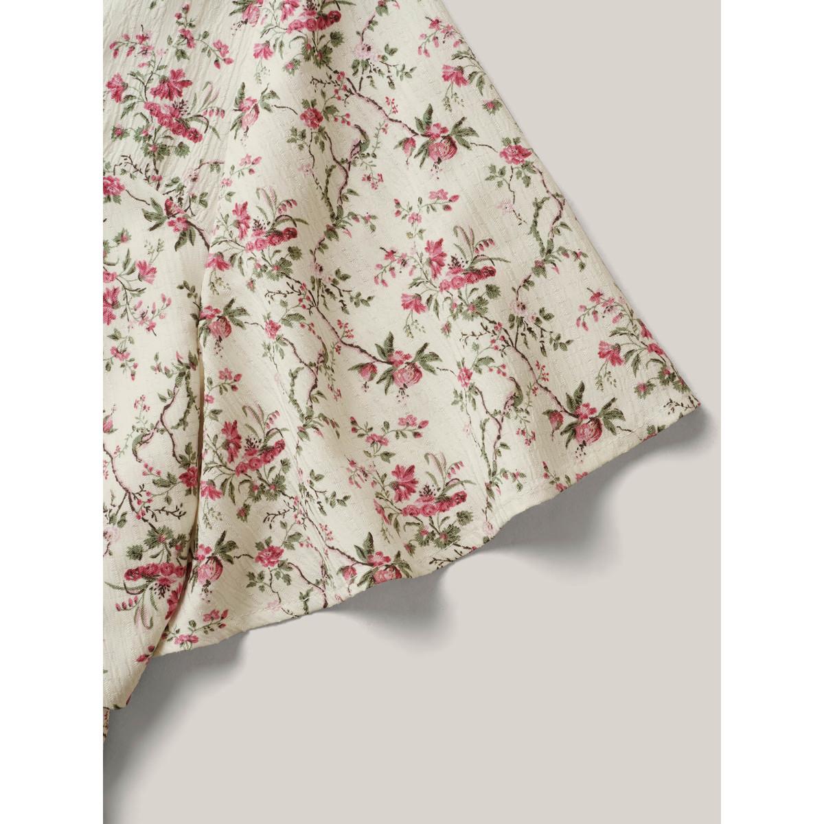 Plus Size Ivory Knotted Floral Print Flared Sleeve Blouse Women Timeless Short sleeve Heart neckline Elegant Blouses BloomChic 18-20/2X Product Image