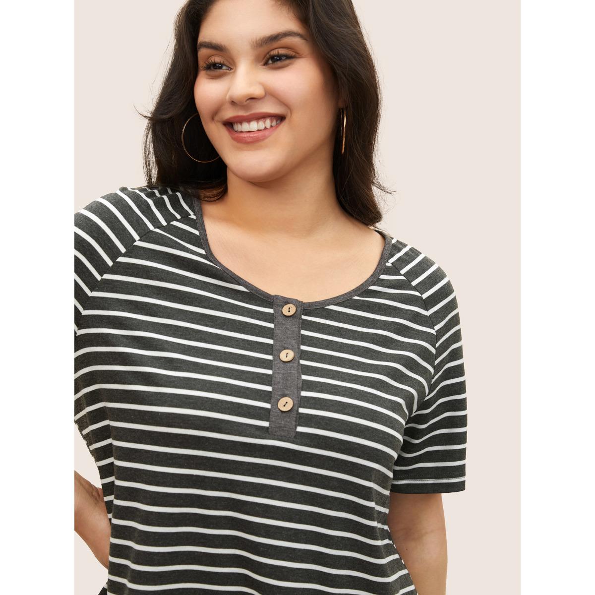 Plus Size Striped Button Up Raglan Sleeve T-shirt Gray Women Casual Contrast Striped Round Neck Everyday T-shirts BloomChic 18-20/2X Product Image