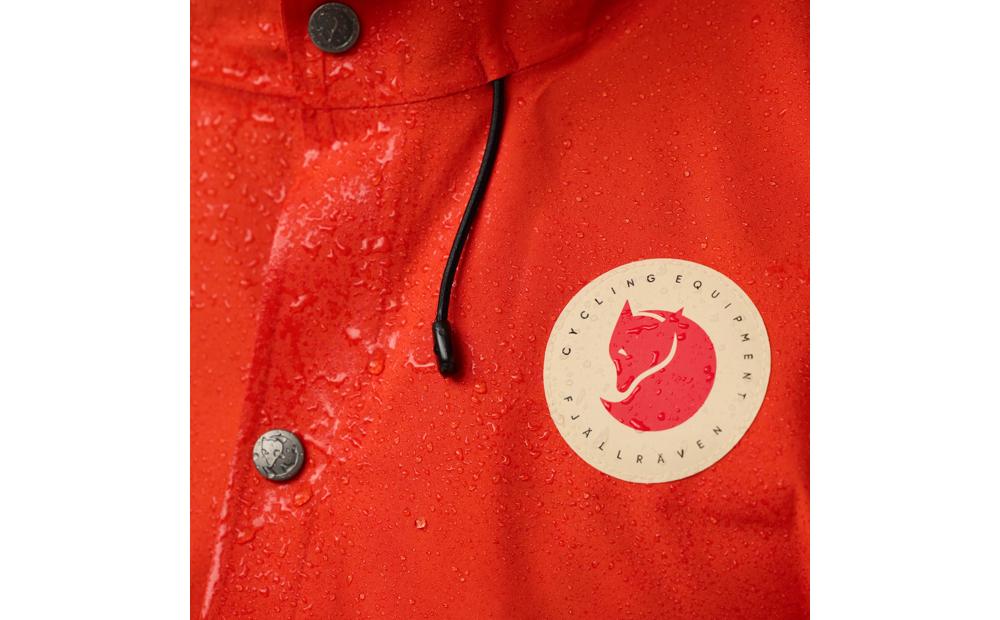 Hoja Rain Fox Poncho Product Image