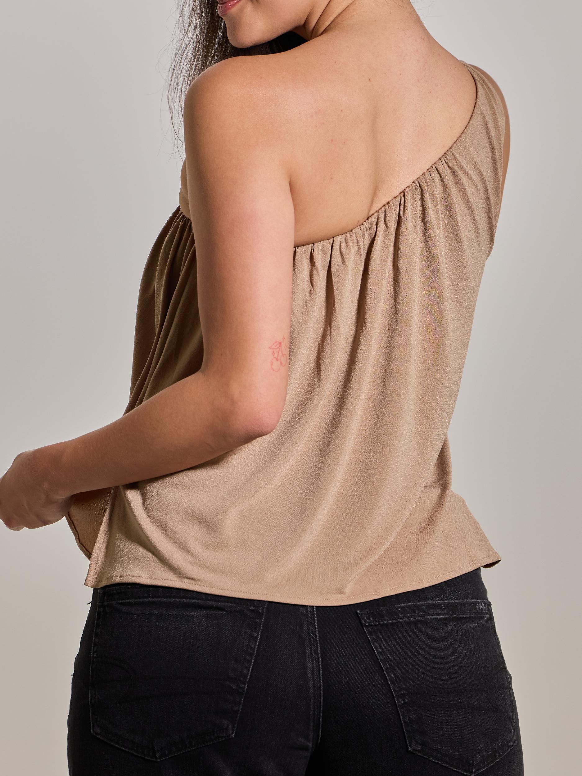 Flowy One Shoulder Product Image