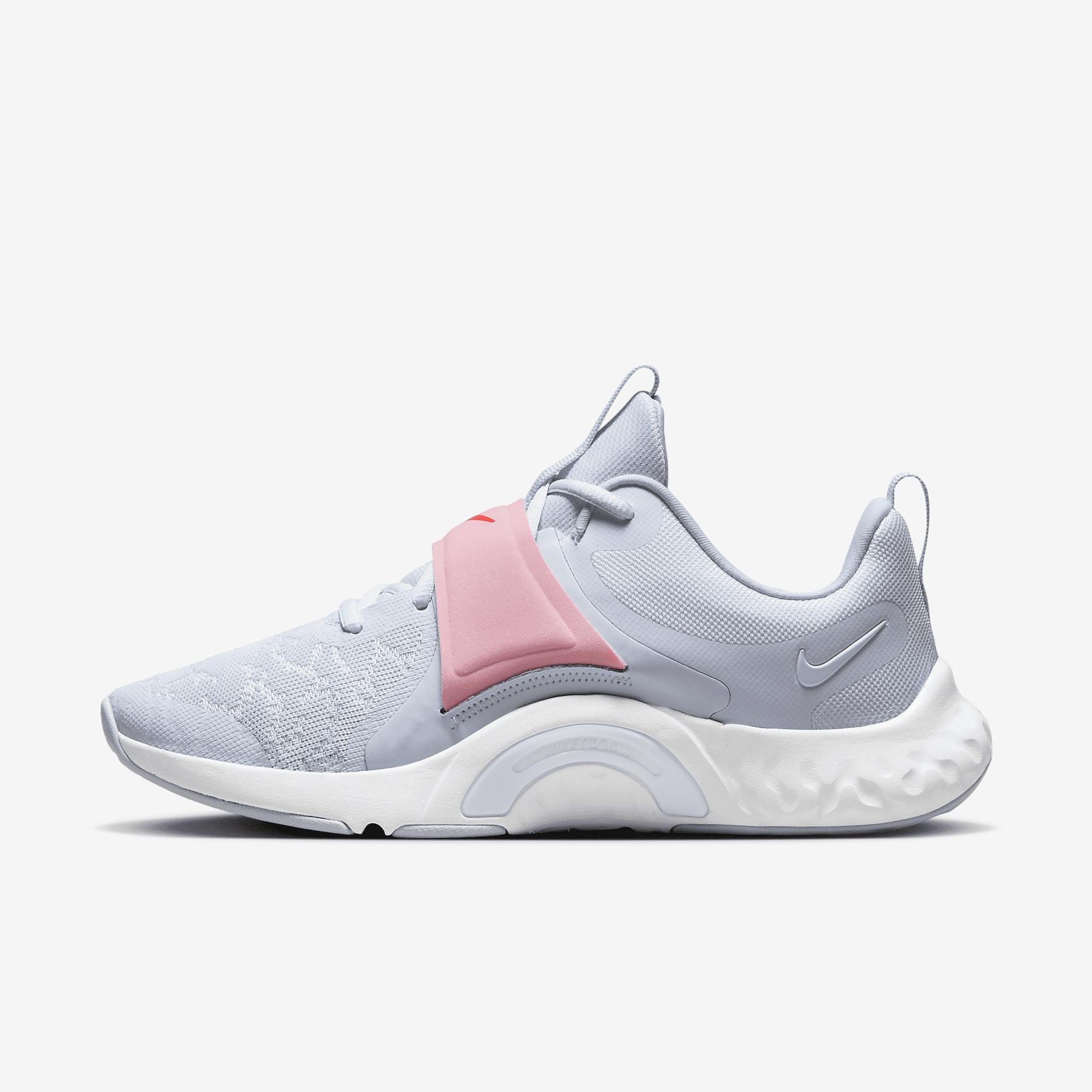 Nike Renew In-Season TR 12 Women's Training Shoes Product Image